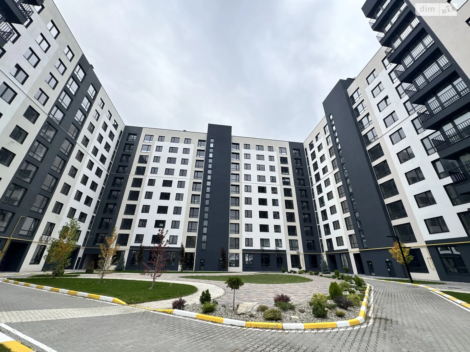 Продається 1-кімнатна квартира 44 кв. м у Бучі, вул. Миколи Мозгового, 2 - фото 1