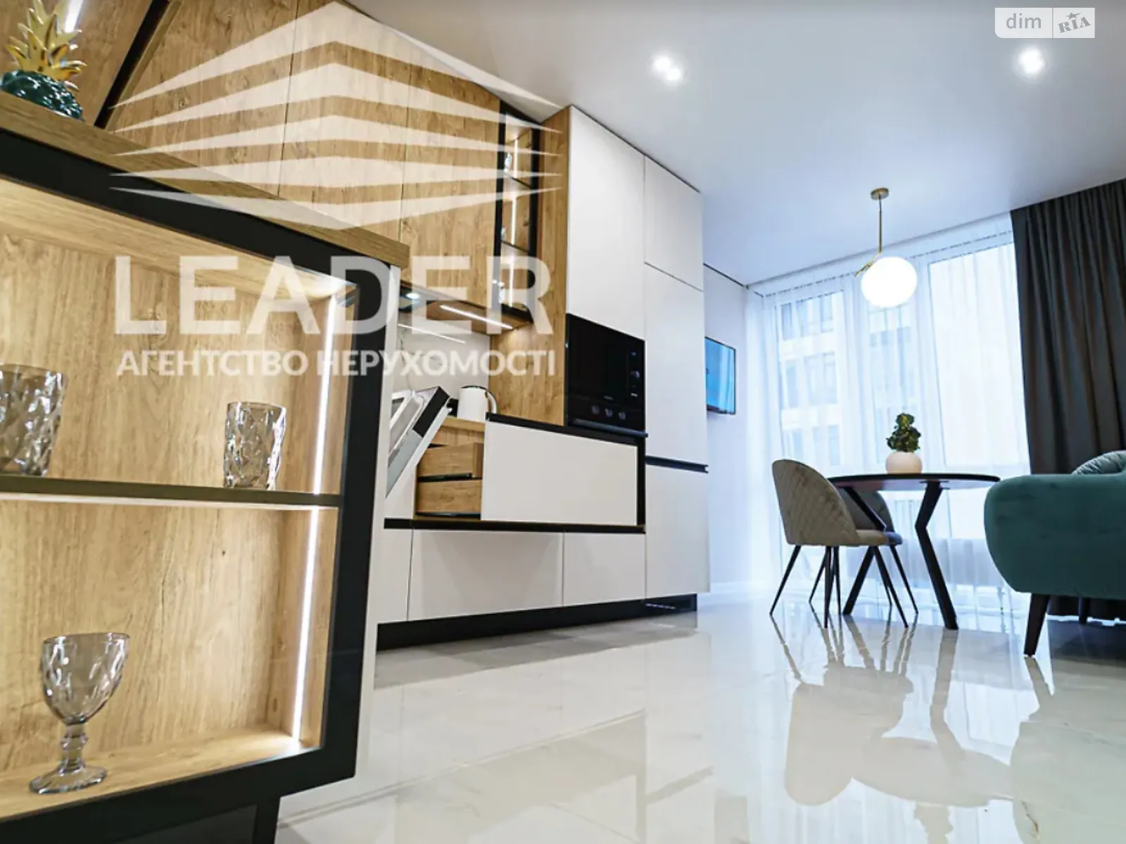 Продается 1-комнатная квартира 47 кв. м в Виннице, вул. 600-летия, 3 - фото 1