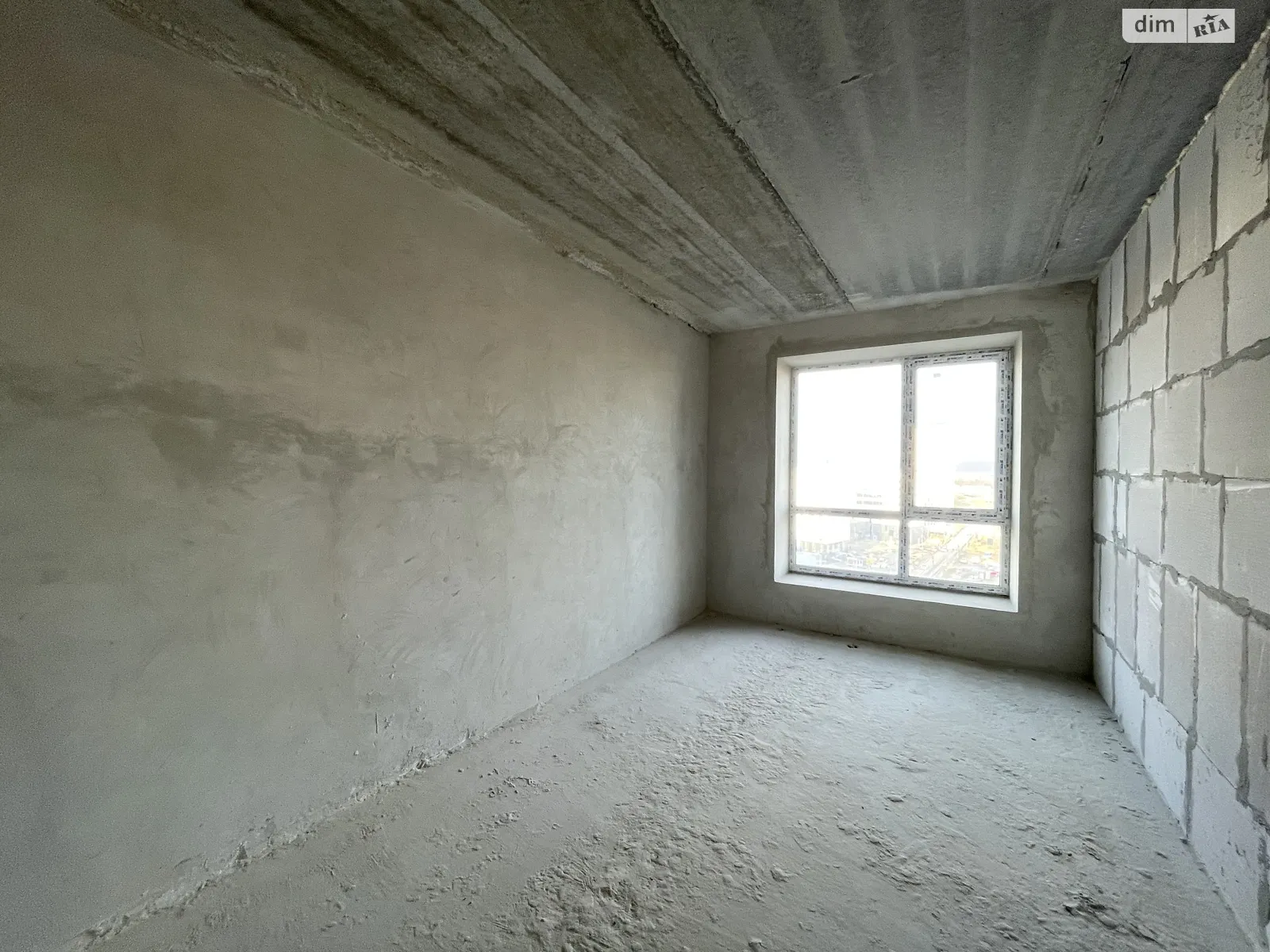 Продается 1-комнатная квартира 36 кв. м в Ивано-Франковске, ул. Княгинин - фото 1