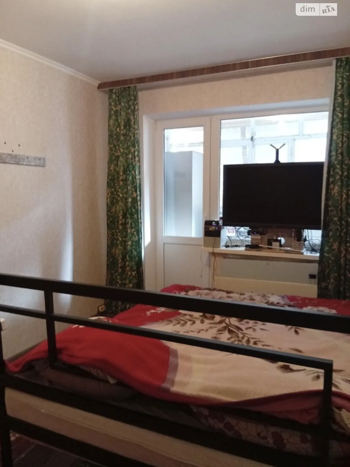 Продается 3-комнатная квартира 65 кв. м в Житомире, просп. Мира - фото 1