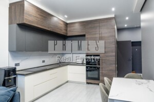 Сниму квартиру в Ржищеве долгосрочно