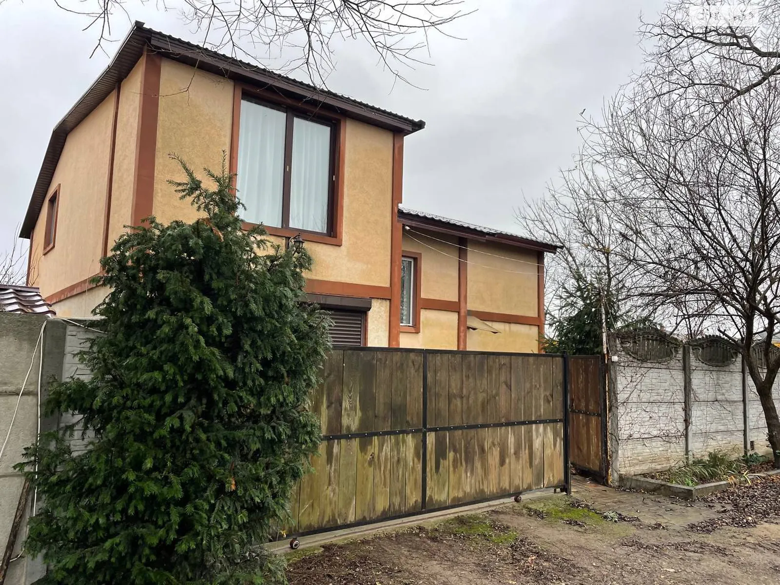 Продается дом на 2 этажа 154 кв. м с мебелью, цена: 82000 $ - фото 1