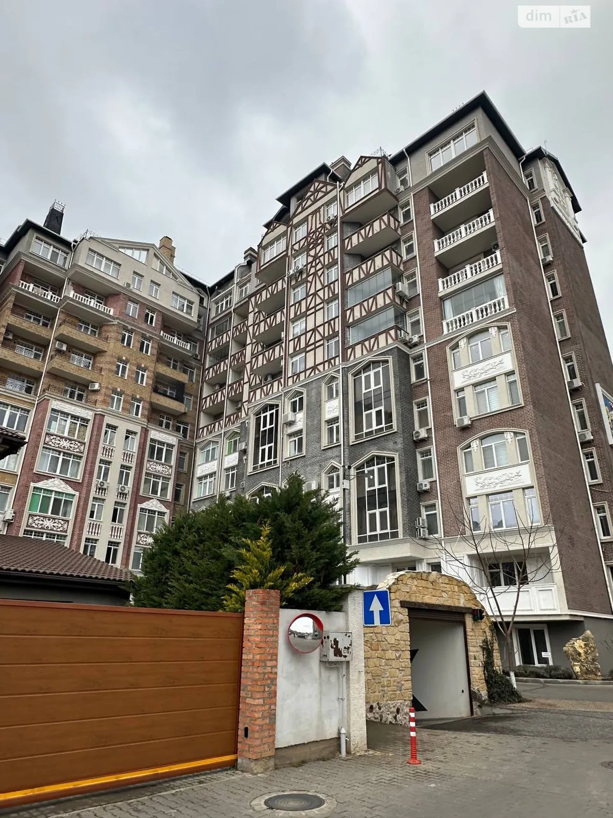 Продається 3-кімнатна квартира 111.3 кв. м у Крижанівка, вул. Дрезденська, 13 - фото 1