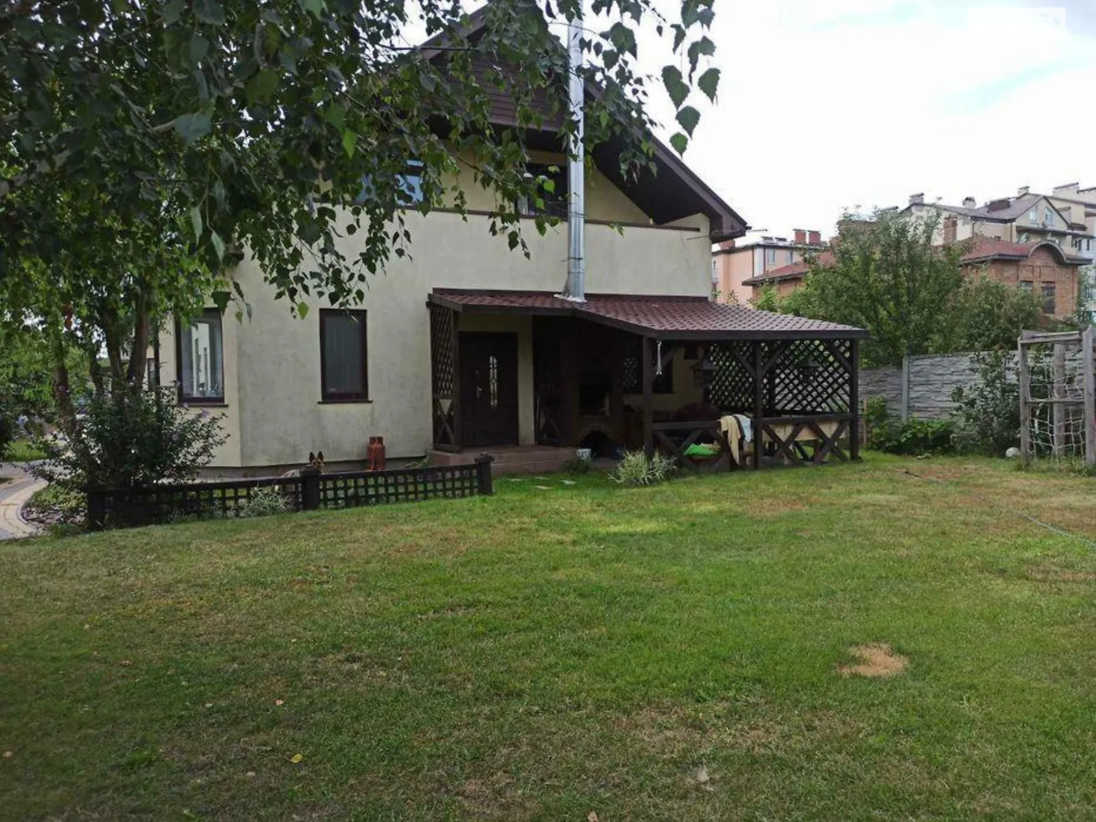 Продается дом на 2 этажа 470 кв. м с мансардой, цена: 240000 $ - фото 1