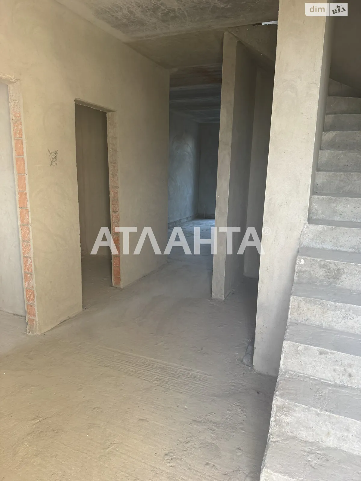 ул. Ярослава Мудрого Ужгород, цена: 65000 $ - фото 1