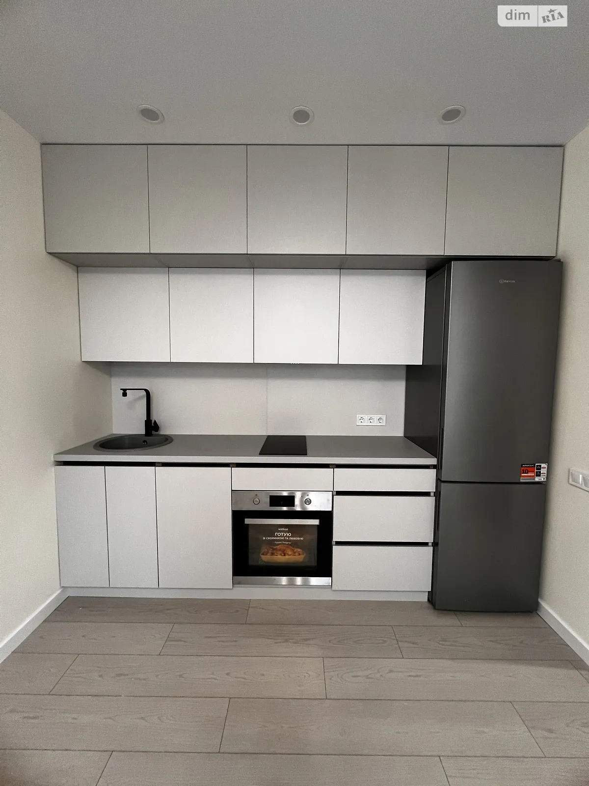 Продается 1-комнатная квартира 36.1 кв. м в Ирпене, ул. Университетская(Карла Маркса), 1М - фото 1