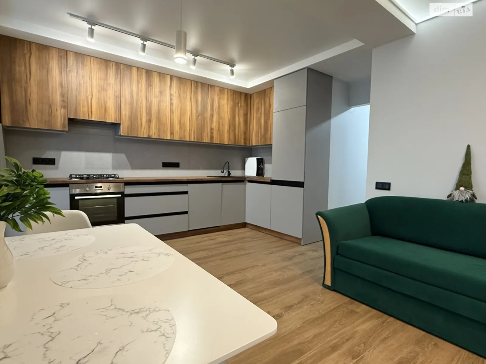 Продается 1-комнатная квартира 43.9 кв. м в Слобожанском, ул. Содружества - фото 1