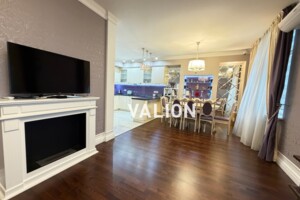 Продаж квартири, Київ, р‑н. Шевченківський, ст.м. Берестейська, Авiаконструктора Iгоря Сiкорського (Танкова) вулиця, буд. 4Г