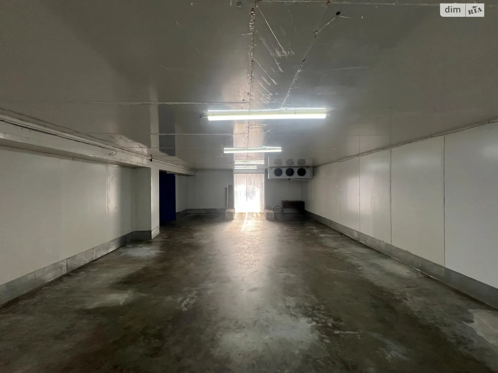 Сдается в аренду объект сферы услуг 100 кв. м в 1-этажном здании, цена: 18000 грн - фото 1
