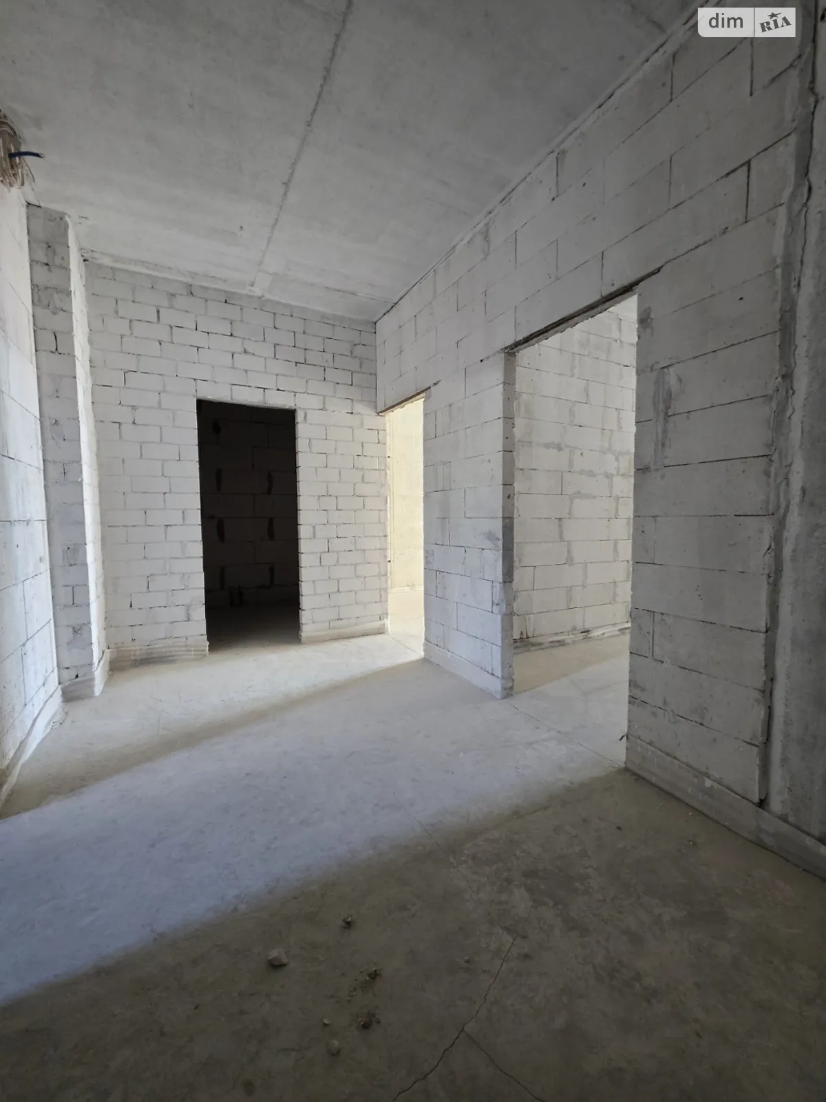 Продается 2-комнатная квартира 80.3 кв. м в Харькове, ул. Сухумская, 22 - фото 1