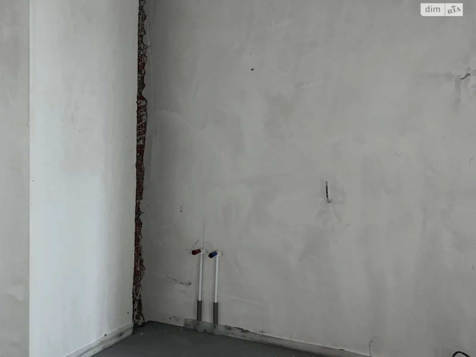 Продается 1-комнатная квартира 38 кв. м в Буче, бул. Леонида Бирюкова, 3А - фото 1