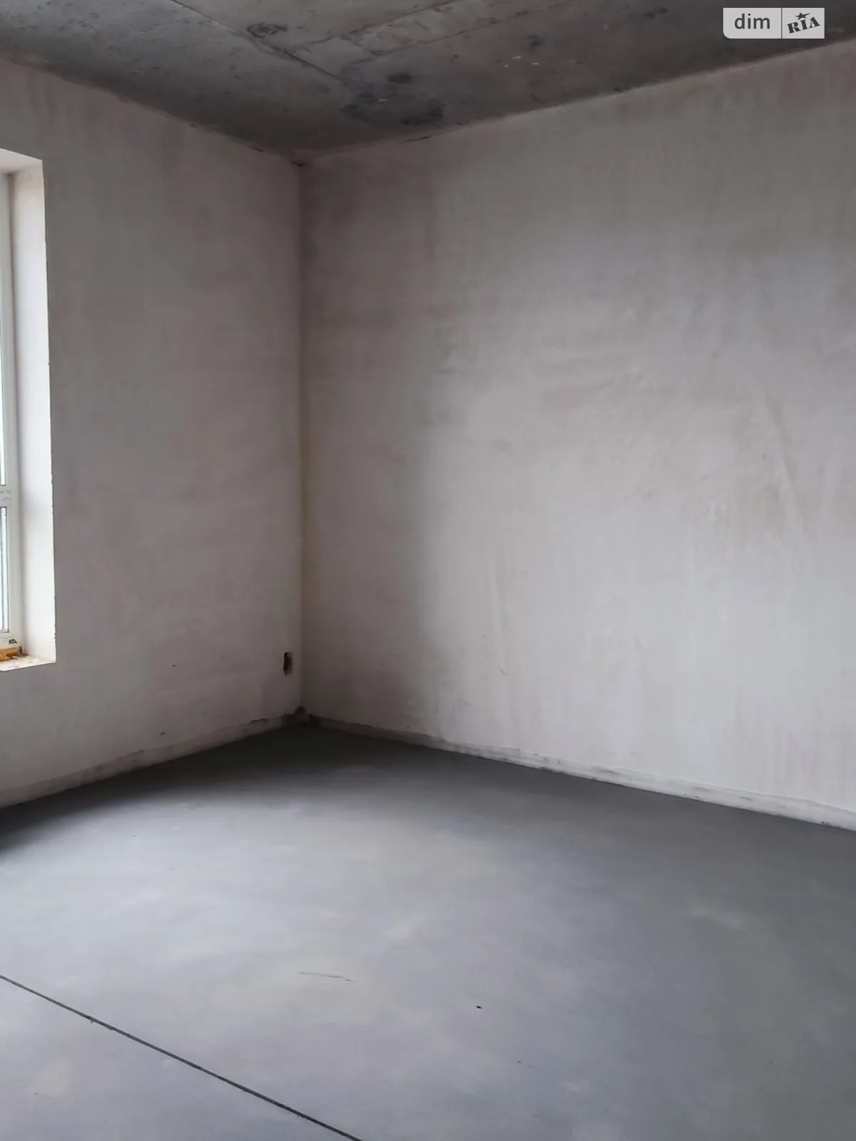 Продается 12-комнатная квартира 37.79 кв. м в Буче, бул. Леонида Бирюкова, 4 - фото 1