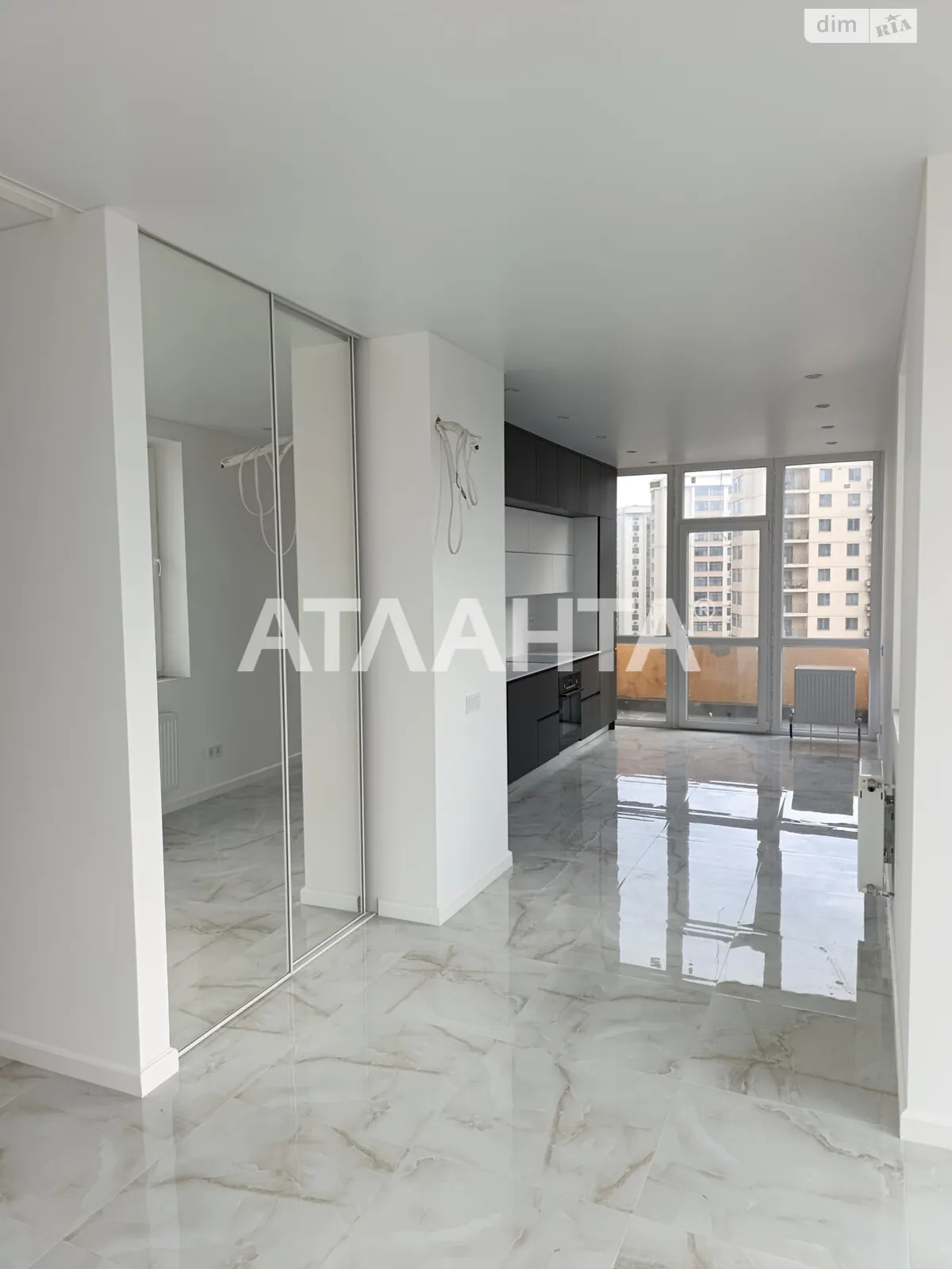 Продається 3-кімнатна квартира 66 кв. м у, цена: 93000 $ - фото 1