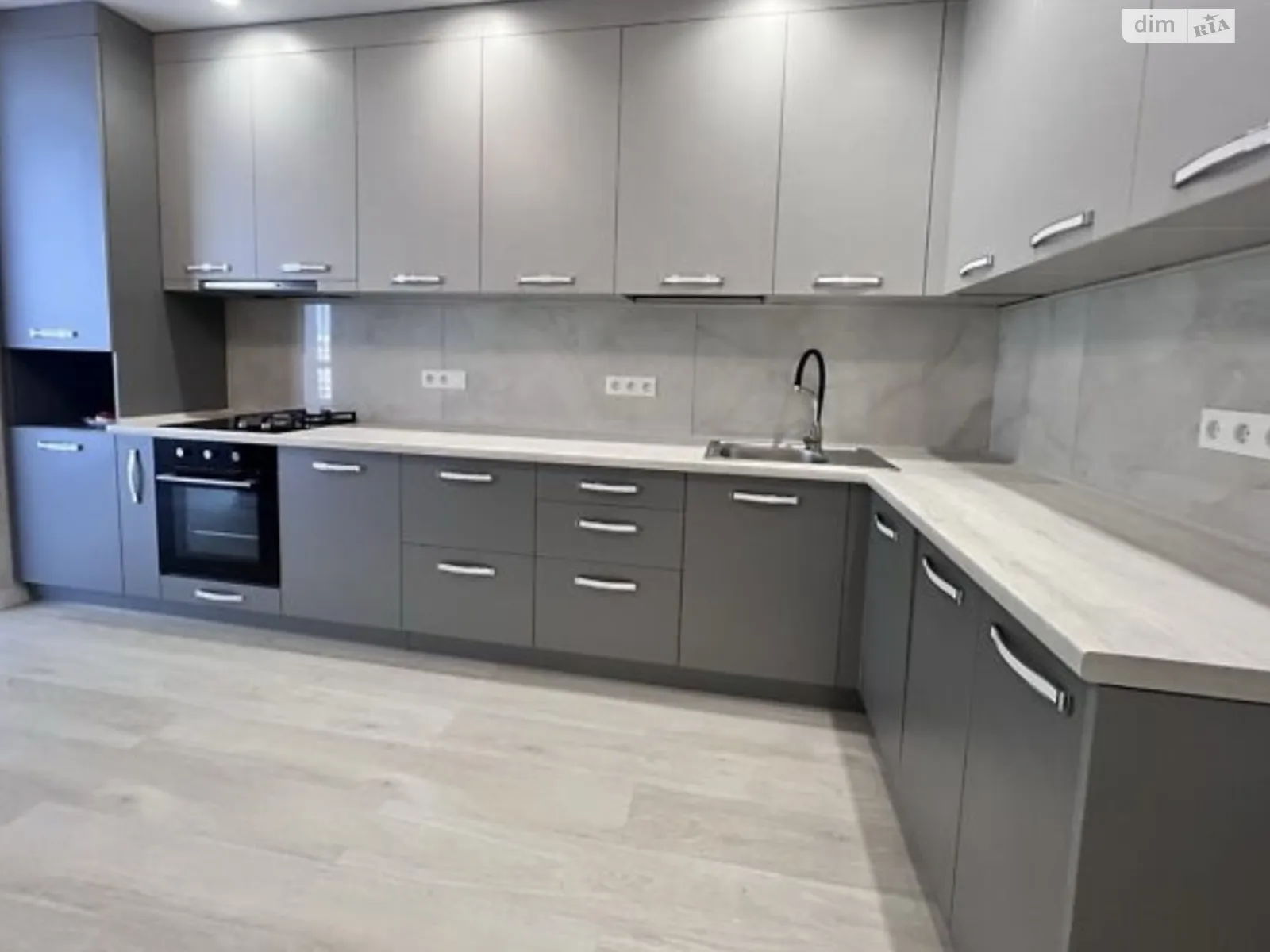 Сдается в аренду 1-комнатная квартира 50 кв. м в Хмельницком, ул. Проскуровского Подполья, 110 - фото 1