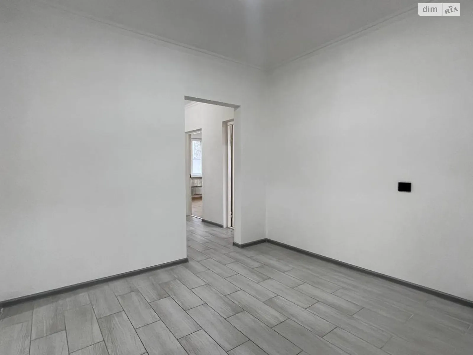 Продается 5-комнатная квартира 98.3 кв. м в Хмельницком, ул. Кармелюка - фото 1