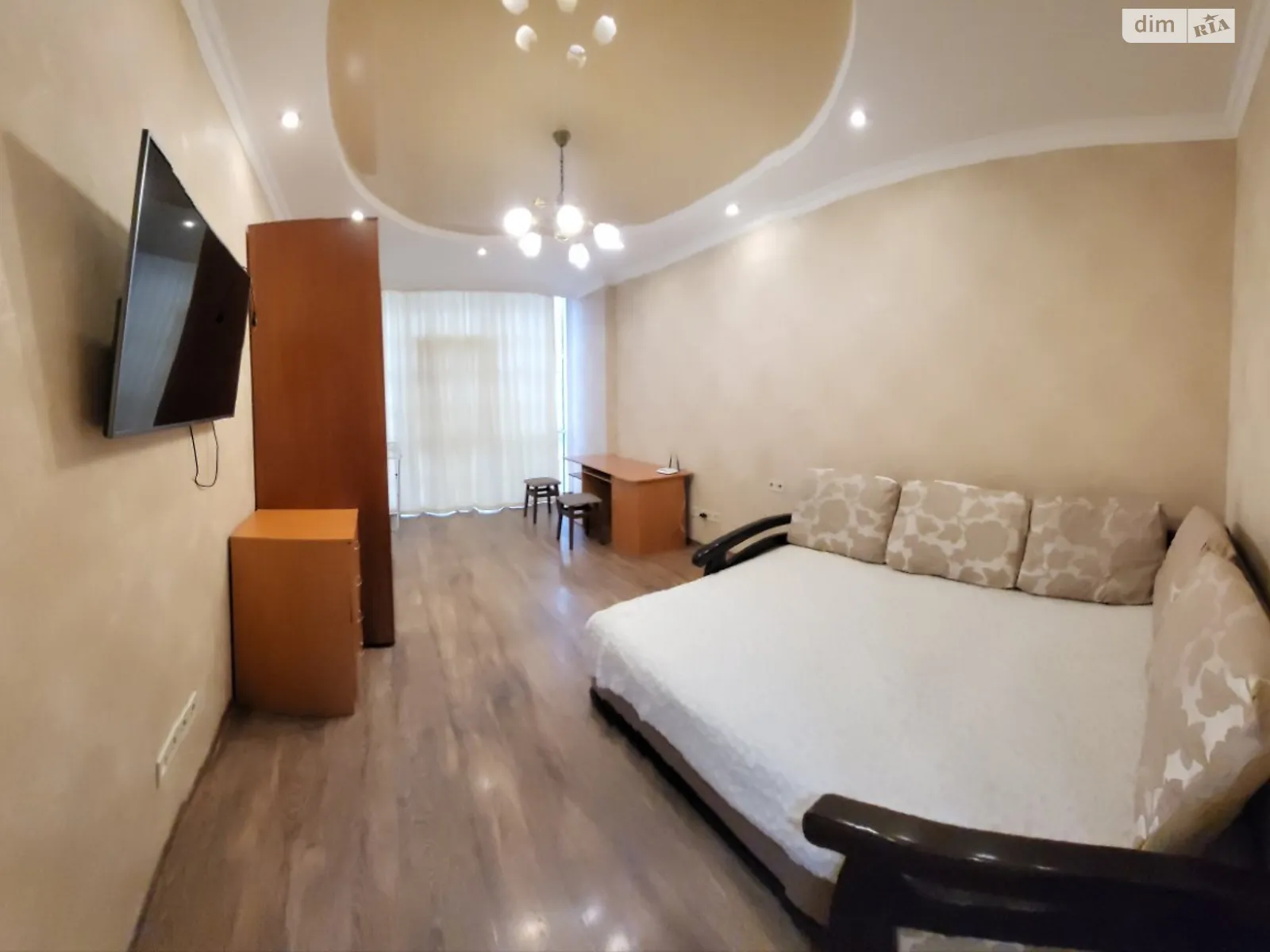 Сдается в аренду 1-комнатная квартира 40.6 кв. м в, цена: 7500 грн - фото 1