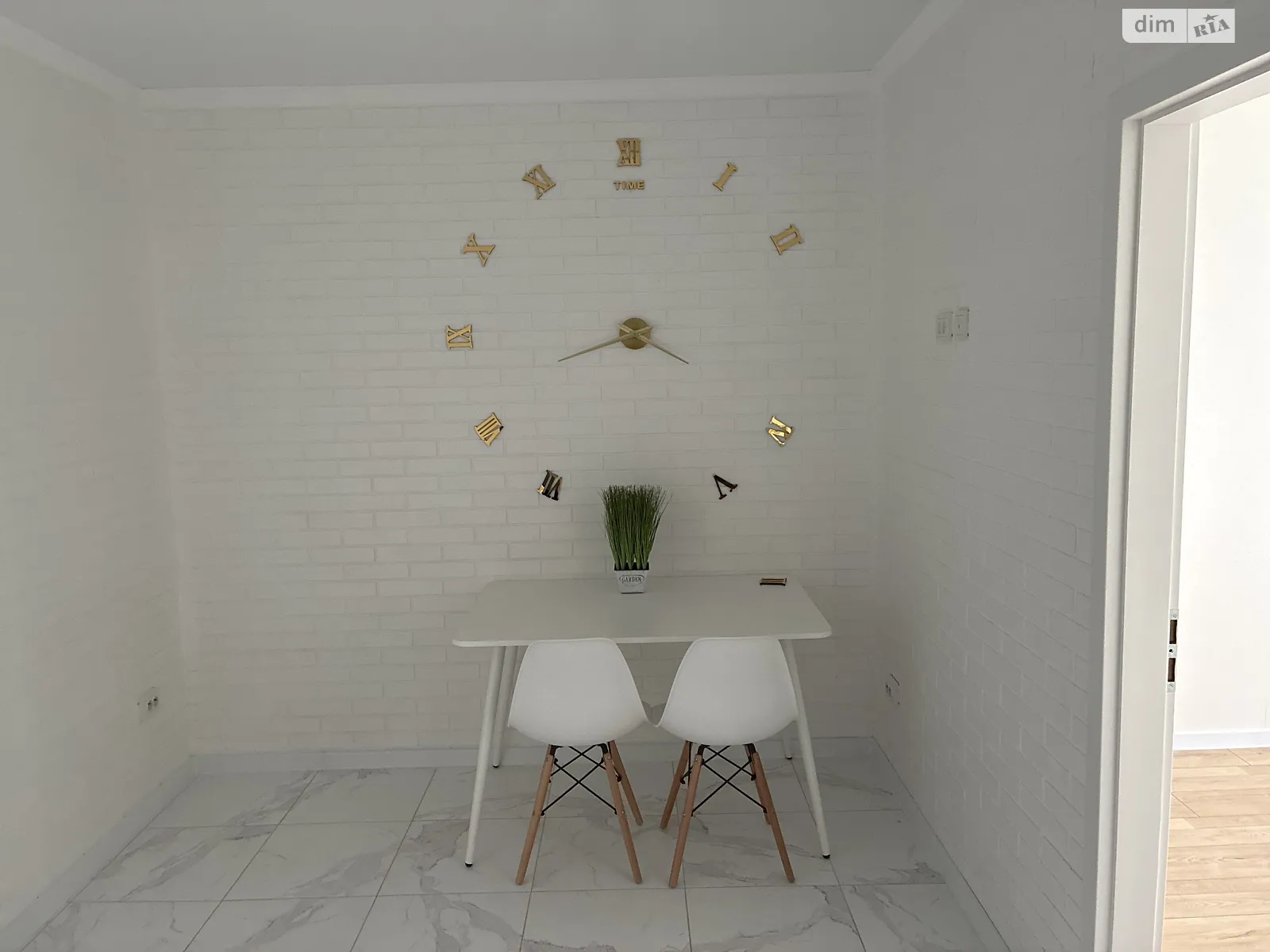 Продается 2-комнатная квартира 42 кв. м в Лиманке, ул. Архитекторская - фото 1