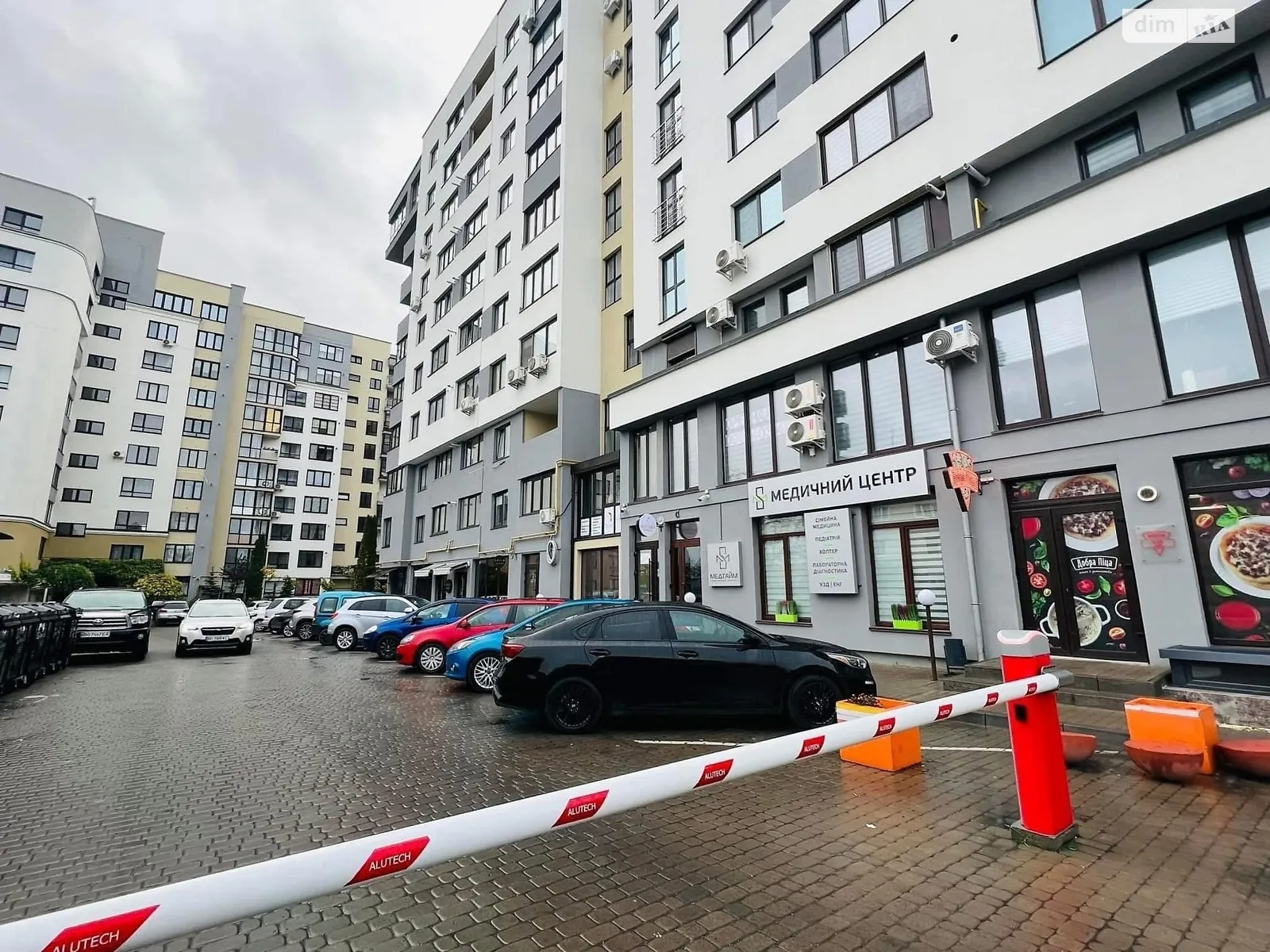 2-комнатная квартира 70 кв. м в Тернополе, просп. Бандеры Степана, 36 - фото 1