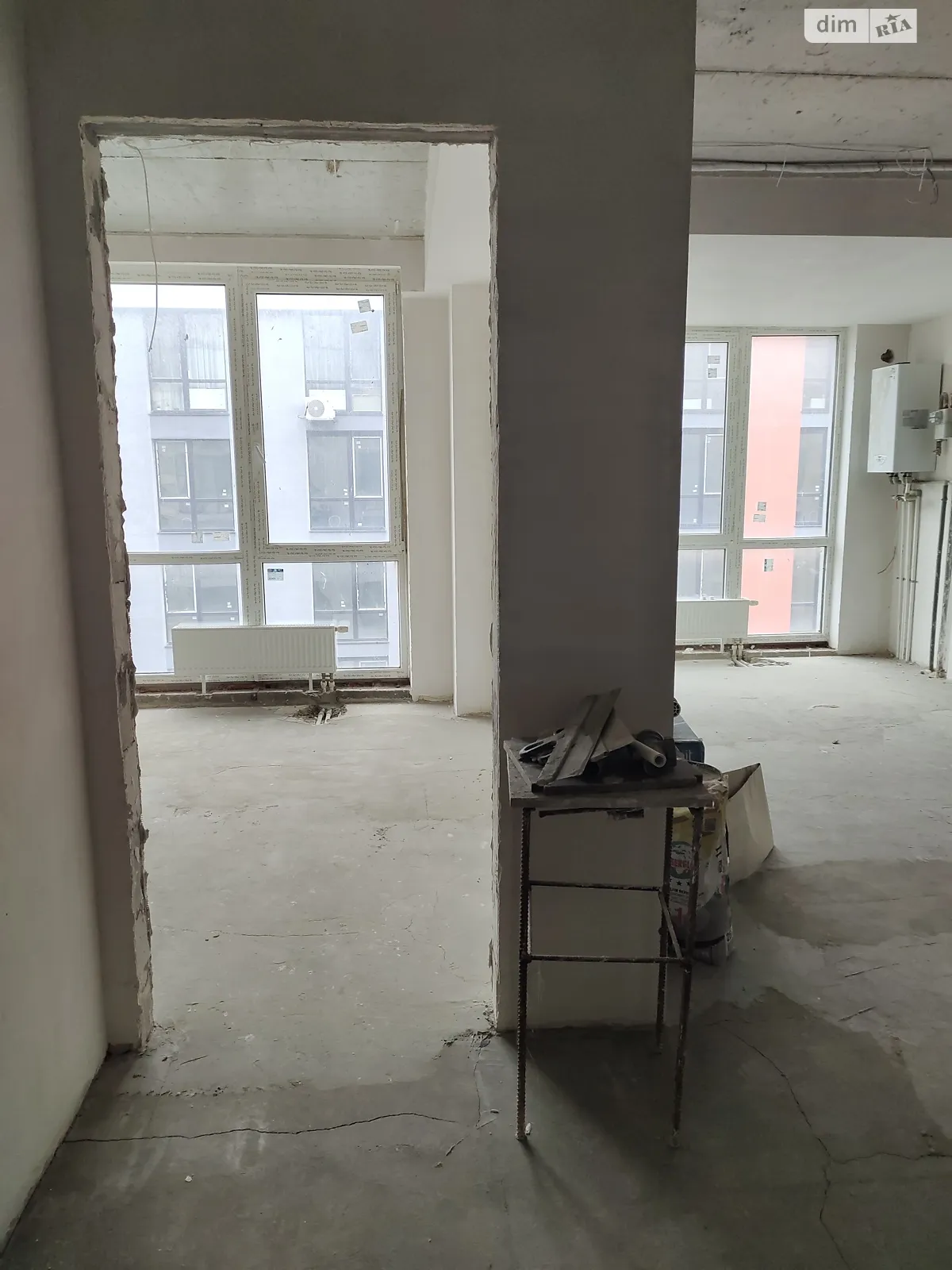 Продається 1-кімнатна квартира 42 кв. м у Крижанівка, вул. Марсельська, 33/6 - фото 1