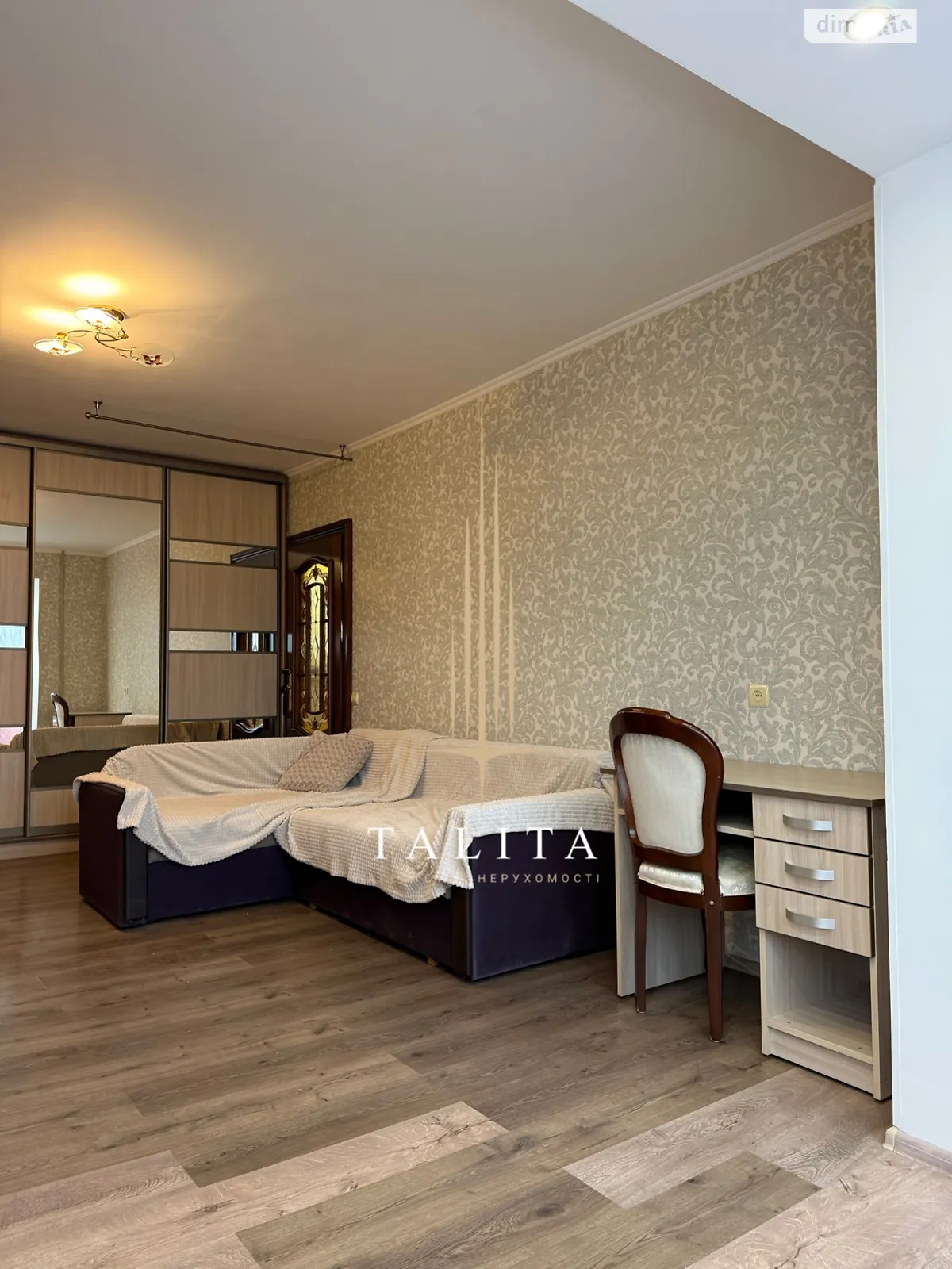 Сдается в аренду 1-комнатная квартира 38 кв. м в Львове, ул. Выговского Ивана - фото 1