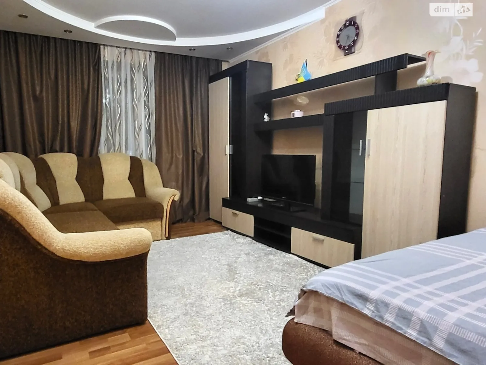 Сдается в аренду 1-комнатная квартира в Сумах, ул. Петропавловская, 96 - фото 1