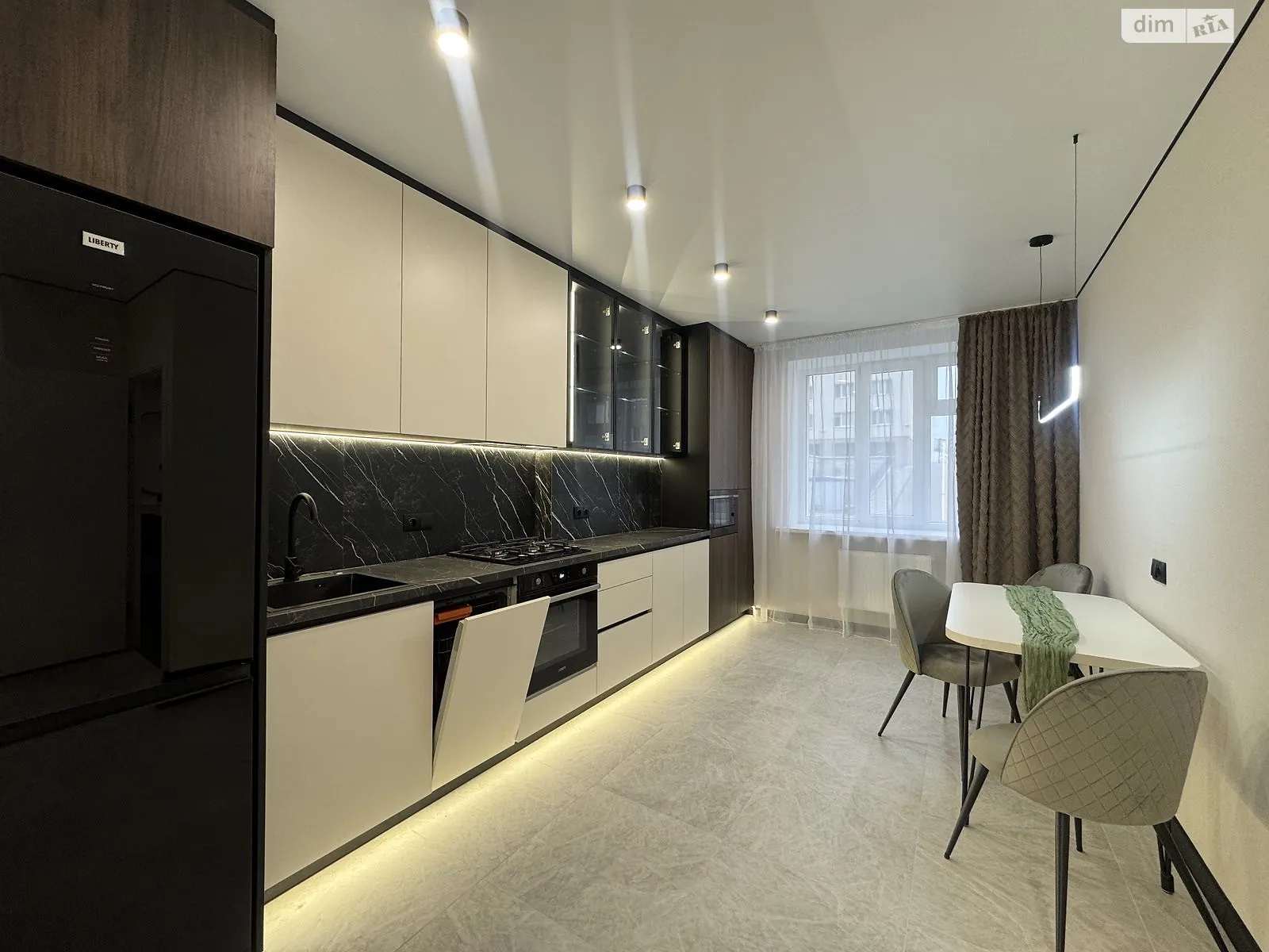 Продается 1-комнатная квартира 41 кв. м в Хмельницком, ул. Лесогриневецкая, 34 - фото 1