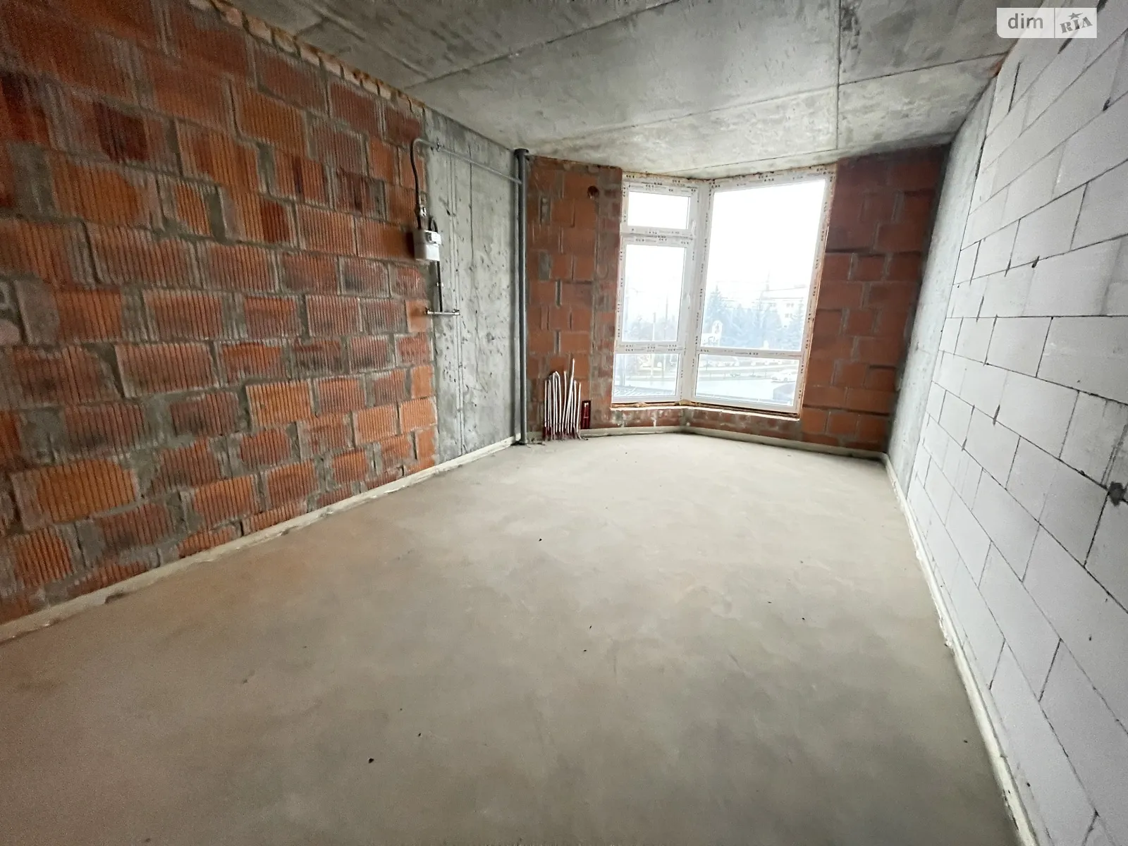 1-комнатная квартира 40.6 кв. м в Тернополе, бул. Кулиша Пантелеймона, 2 - фото 1