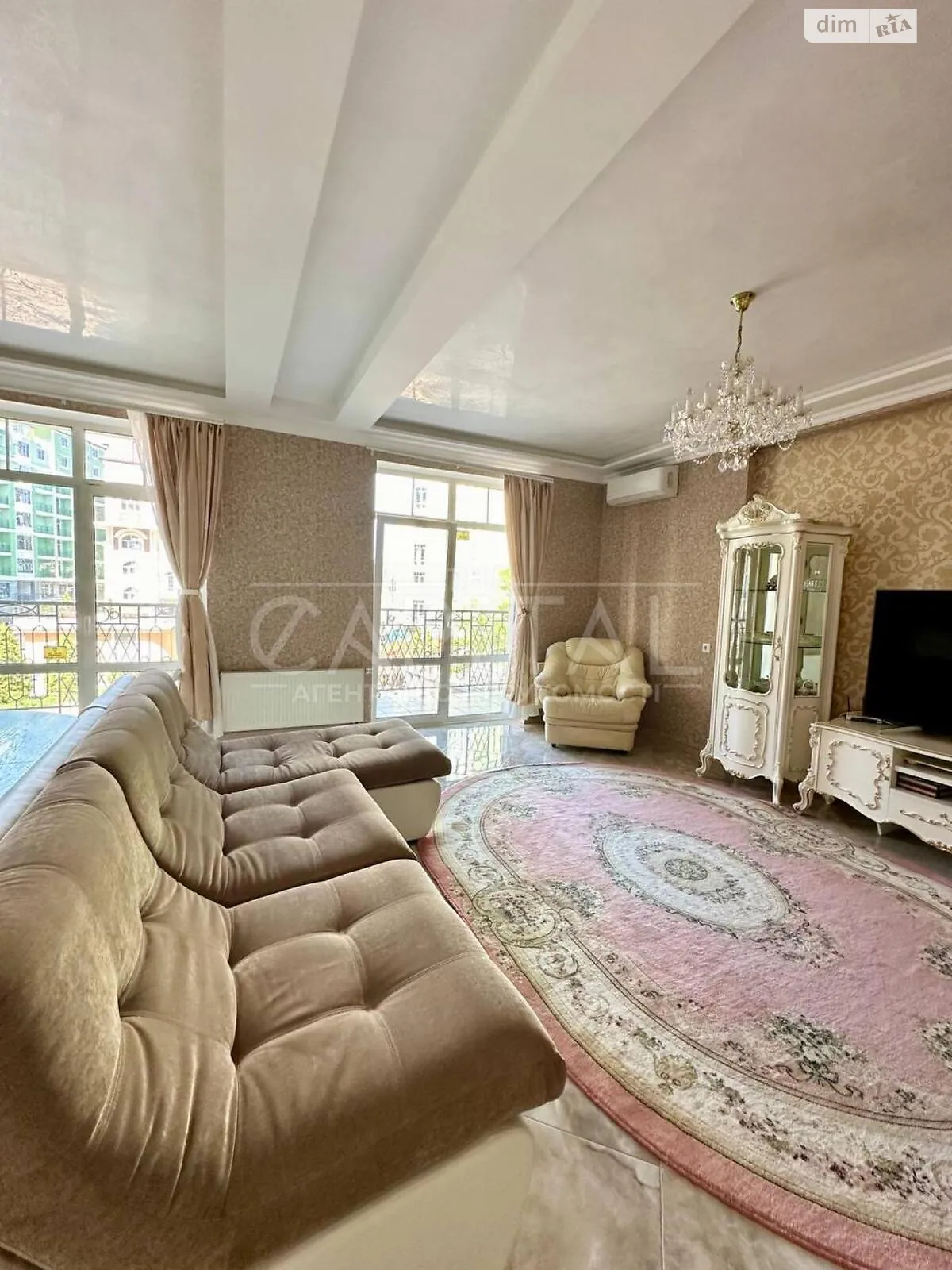 Продается 4-комнатная квартира 118.6 кв. м в Киеве, ул. Дегтярная, 19 - фото 1