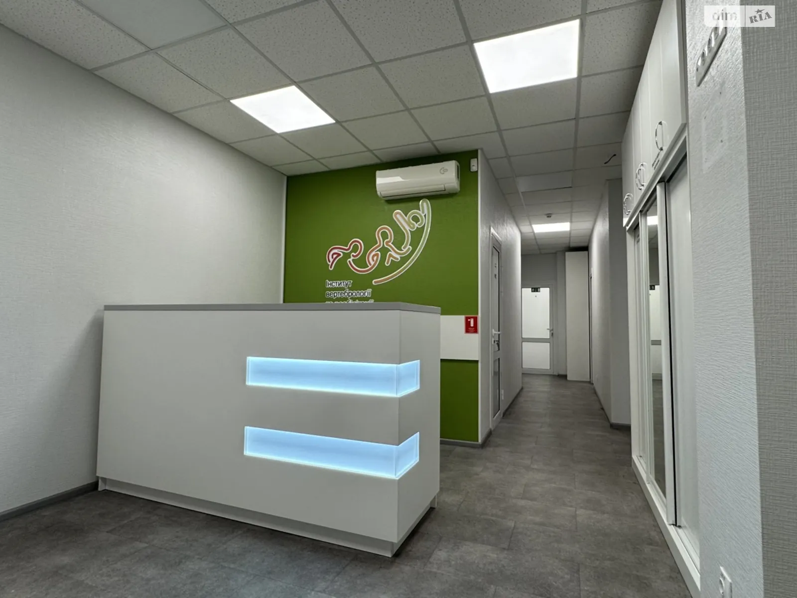 Сдается в аренду помещения свободного назначения 107.3 кв. м в 25-этажном здании, цена: 1599 $ - фото 1