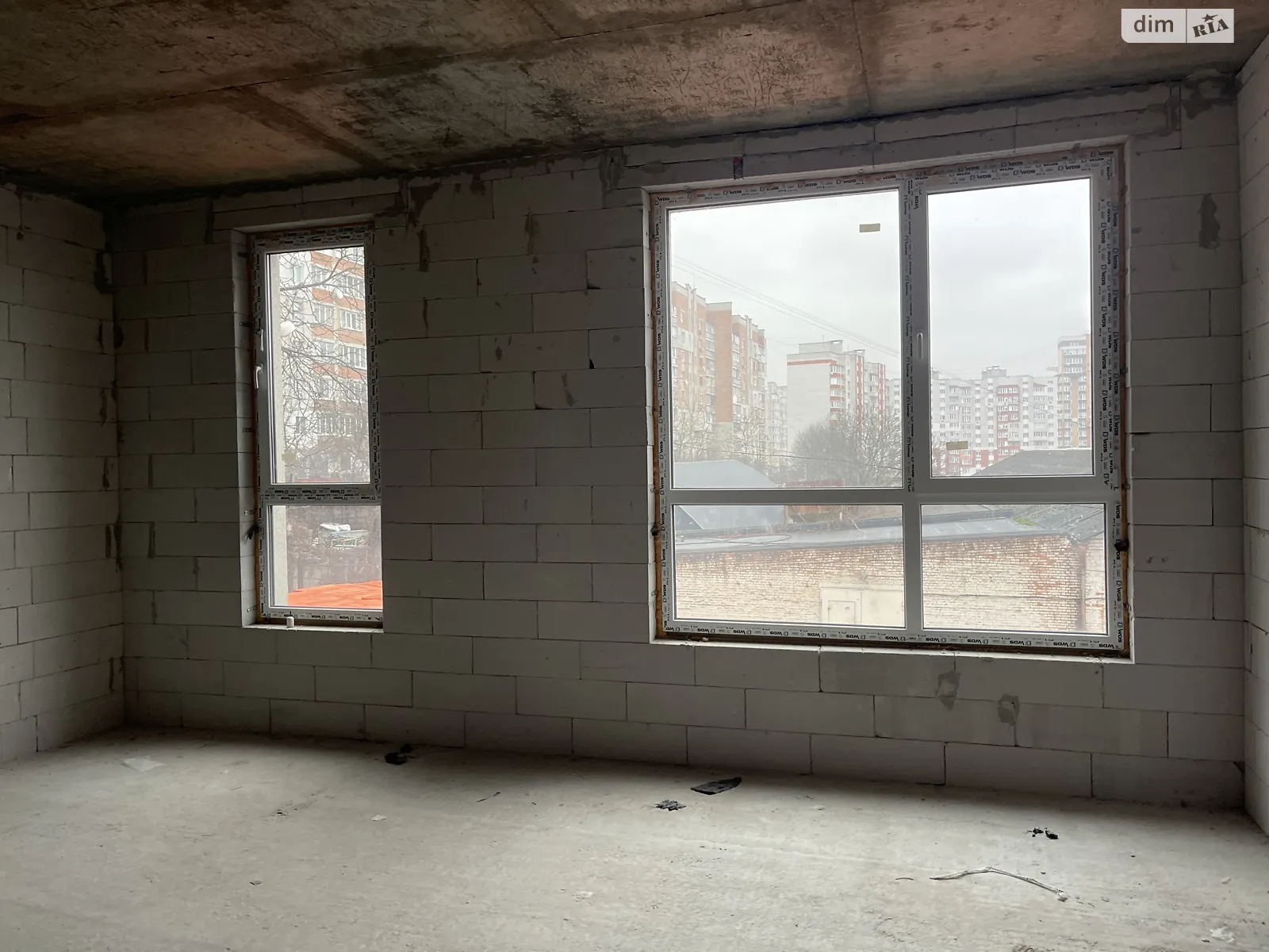 Продається офіс 47.1 кв. м в бізнес-центрі, цена: 42390 $ - фото 1