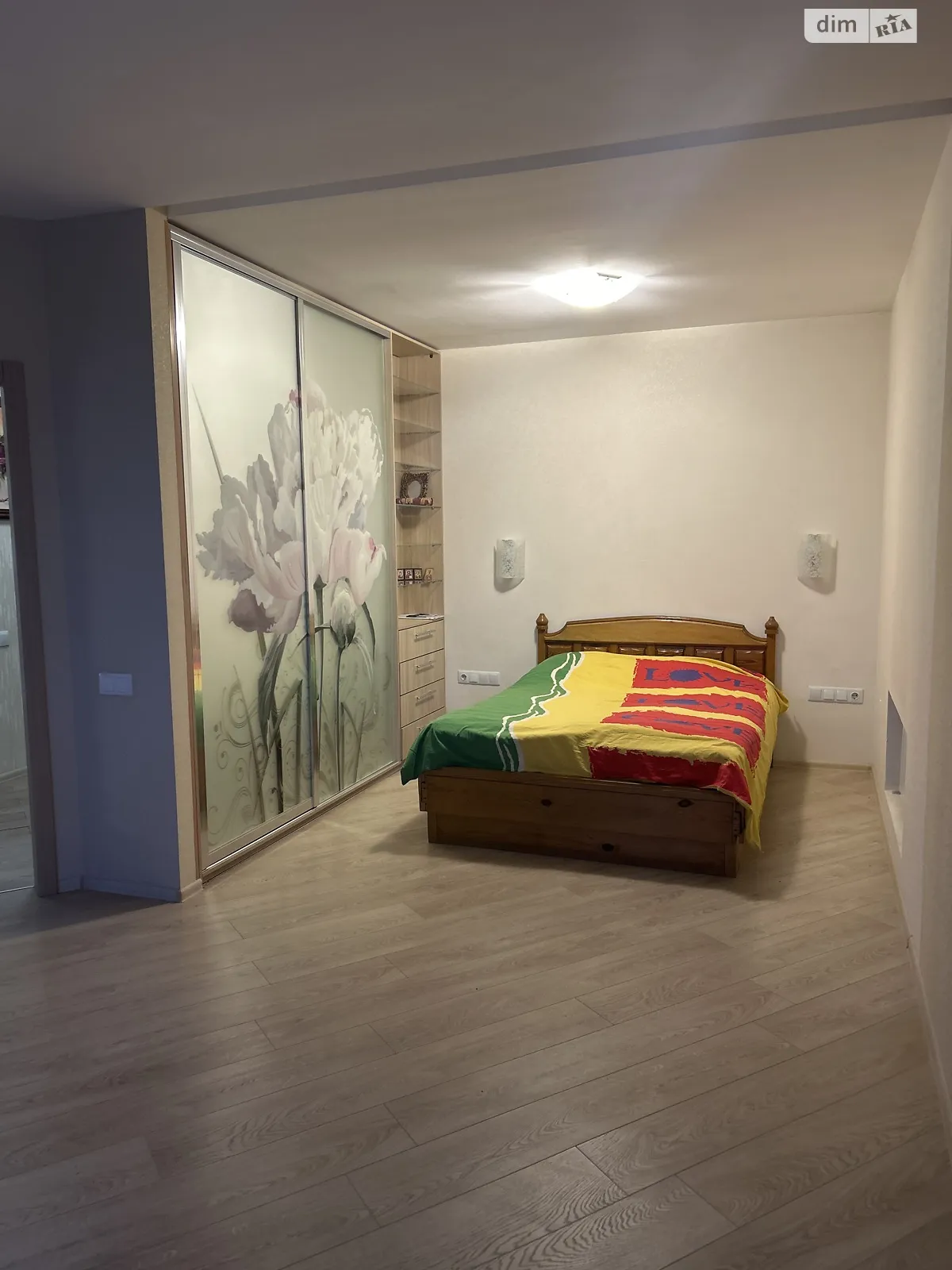 Продается 1-комнатная квартира 50 кв. м в Харькове, просп. Любови Малой, 34 - фото 1