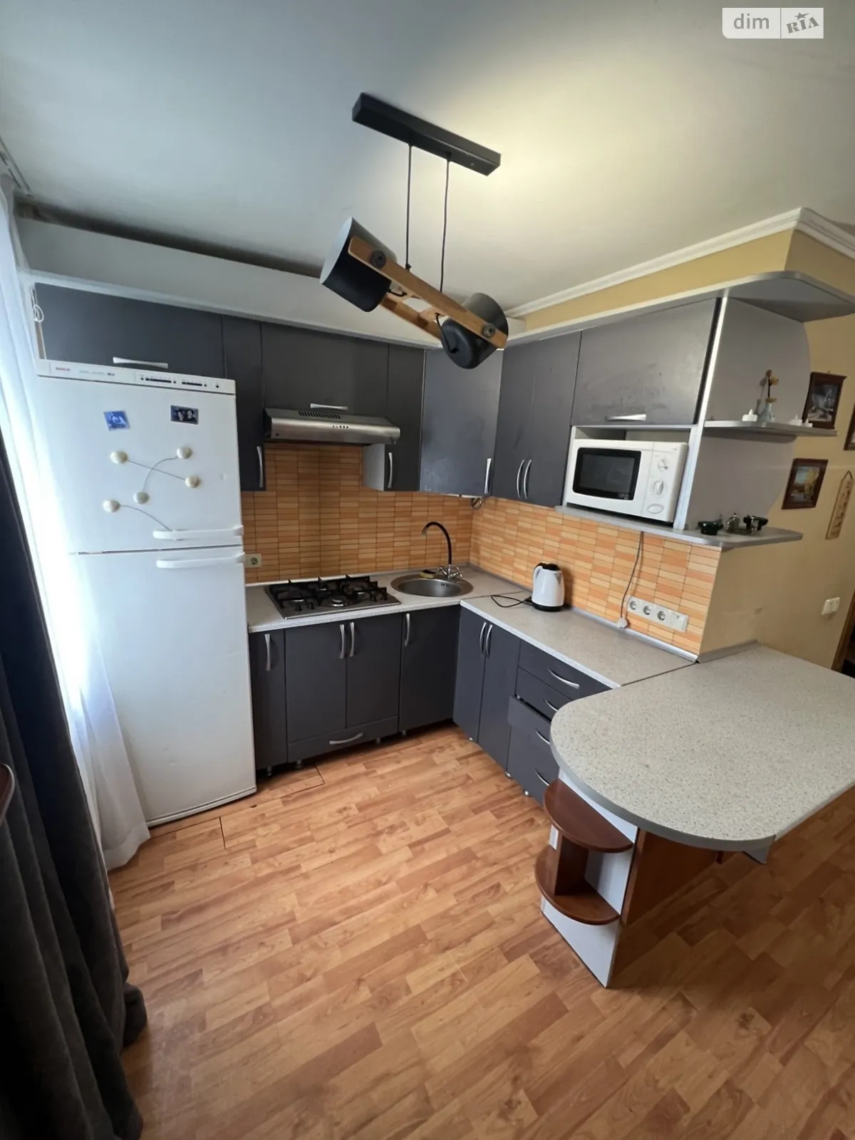 Здається в оренду 1-кімнатна квартира 27 кв. м у Хмельницькому, вул. Кам'янецька, 84 - фото 1