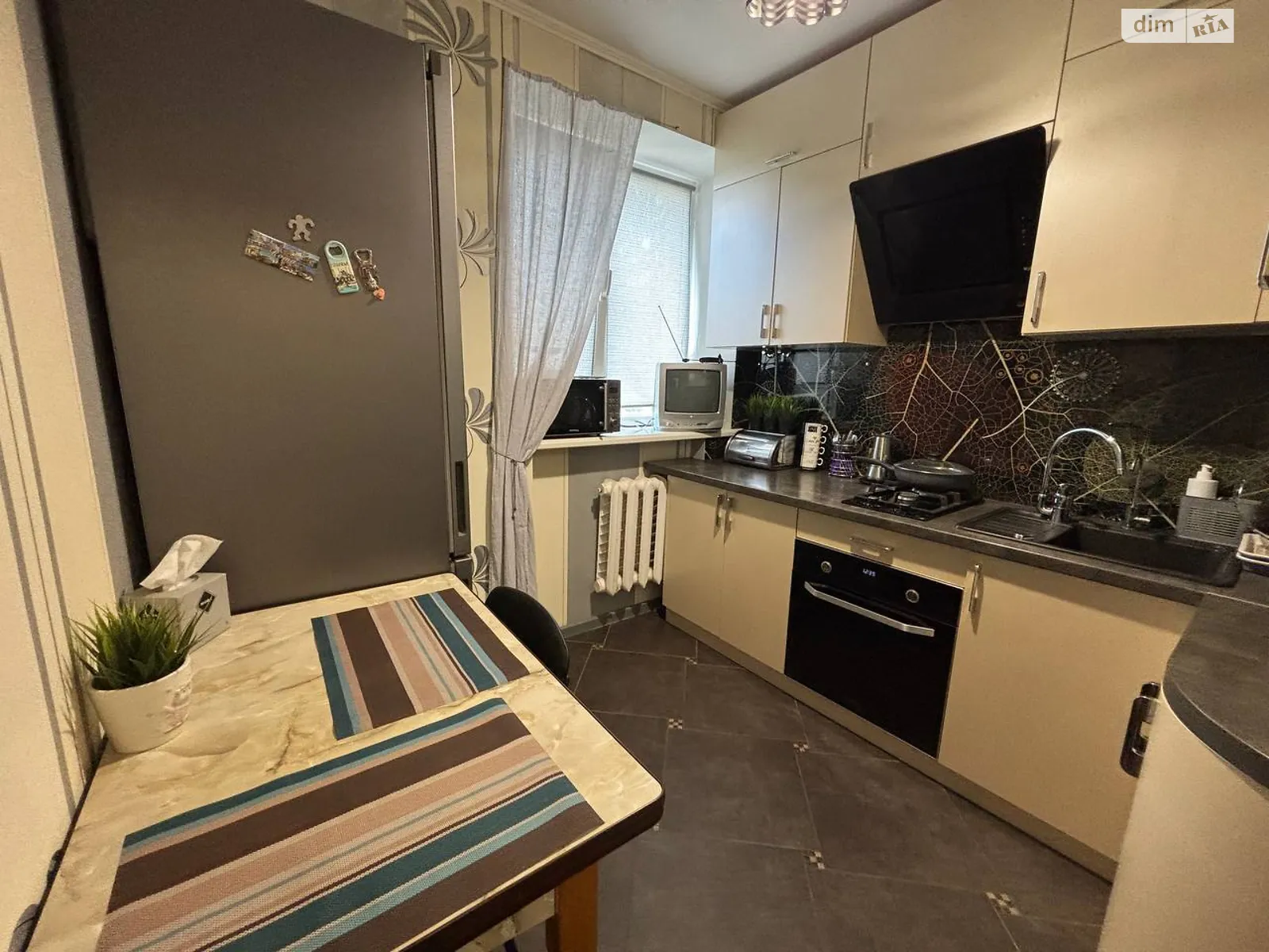 Продается 2-комнатная квартира 41 кв. м в Днепре, пер. Пихтовый, 7 - фото 1