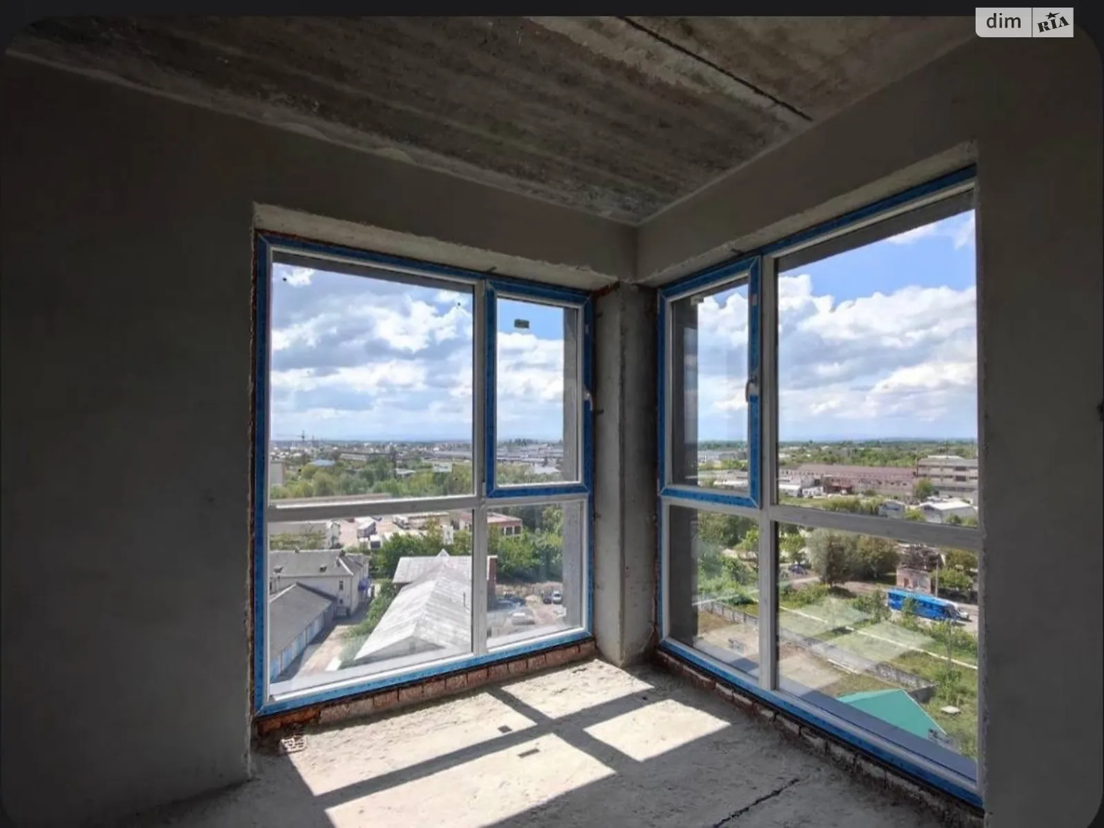 Продається 3-кімнатна квартира 90 кв. м у Івано-Франківську, вул. Ребета Л., 10Д - фото 1