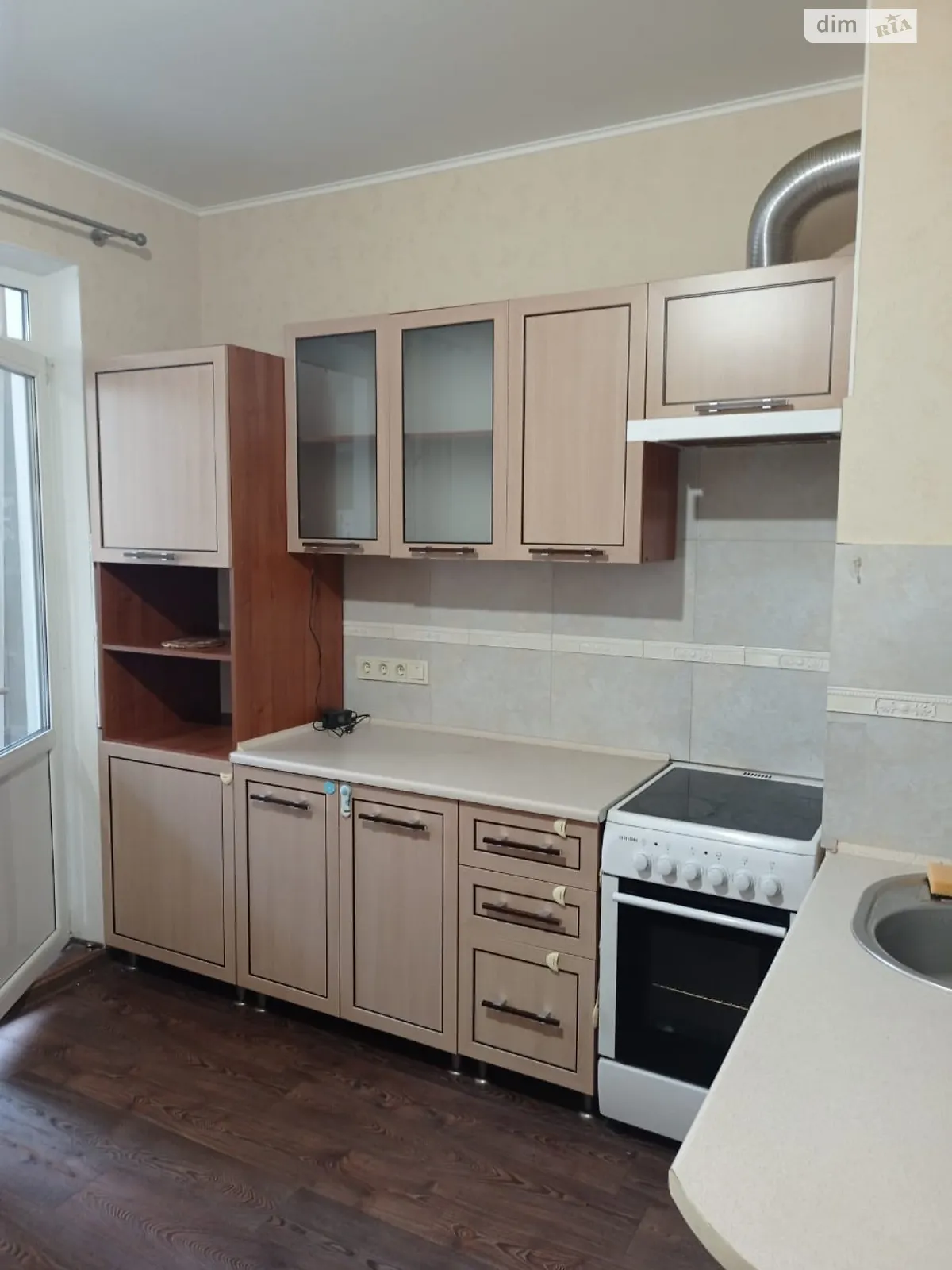 Продається 1-кімнатна квартира 39 кв. м у Одесі, мас. Радужний - фото 1