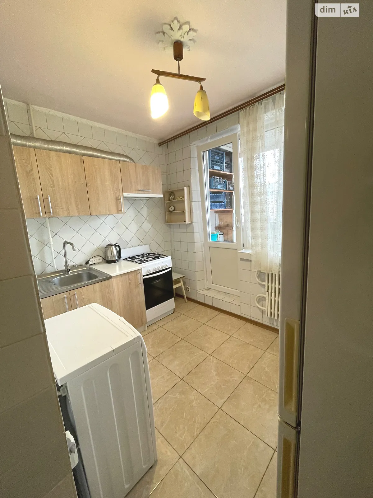 Продается 1-комнатная квартира 37 кв. м в Харькове, ул. Ильинская - фото 1