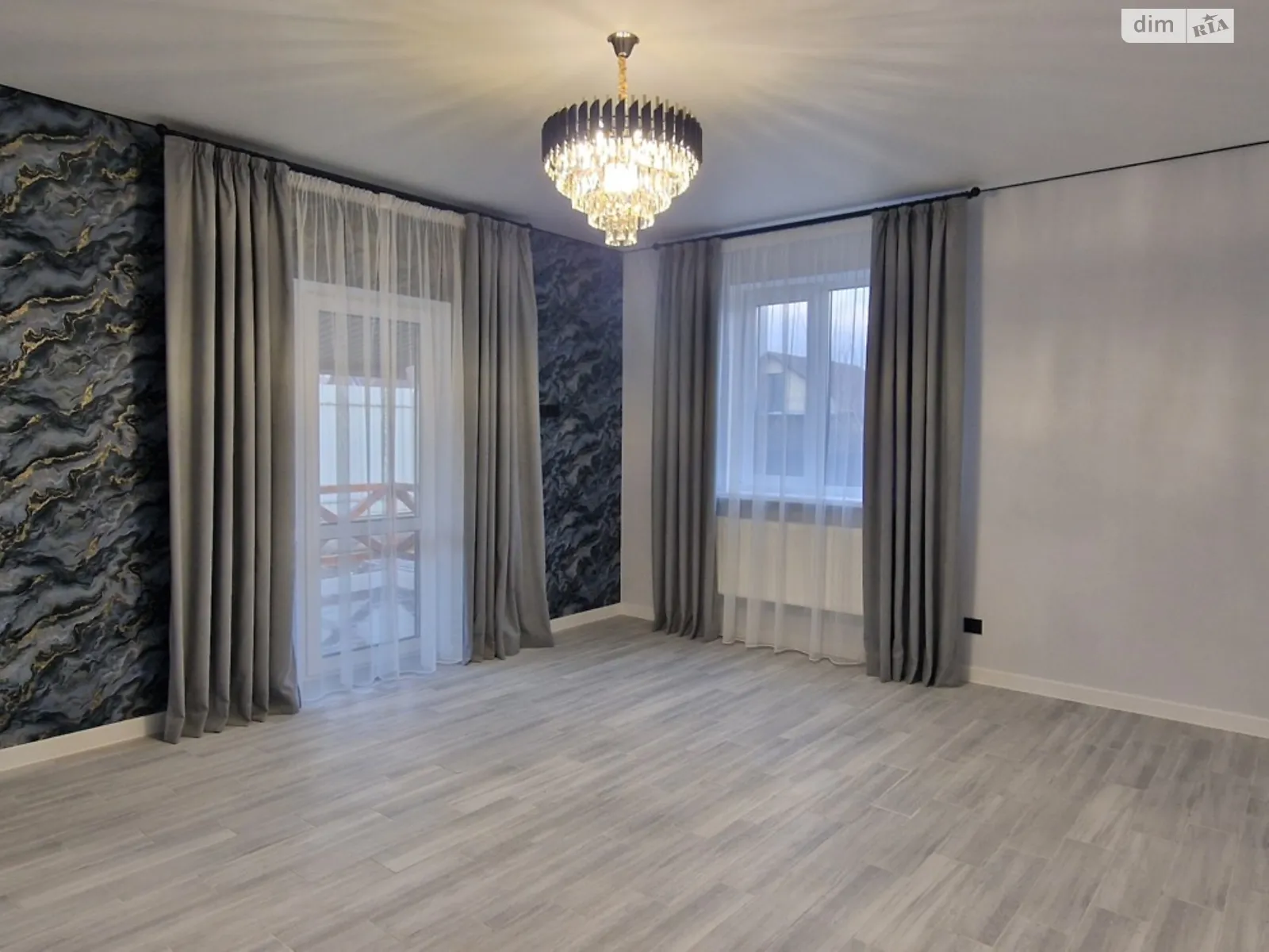 Продается дом на 2 этажа 110 кв. м с баней/сауной, цена: 135000 $ - фото 1