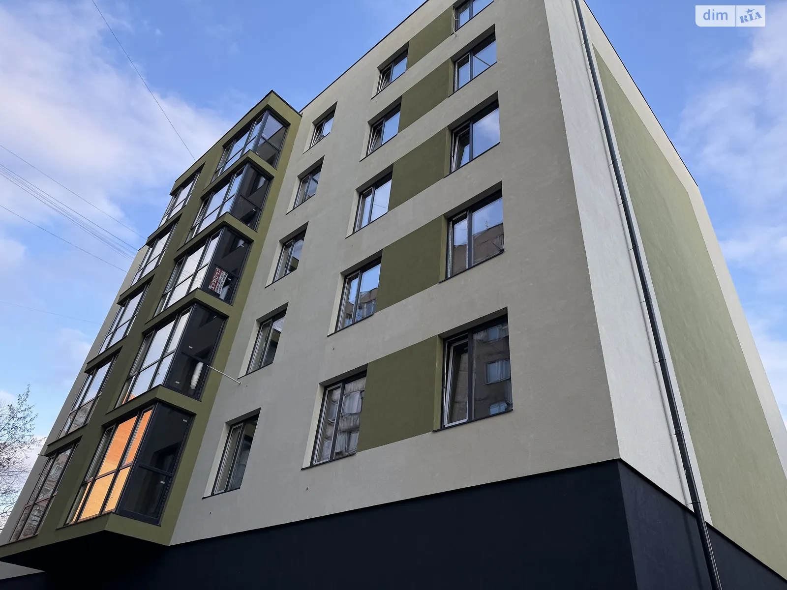 Продается 2-комнатная квартира 56 кв. м в Виннице, ул. Академика Заболотного, 11Б - фото 1