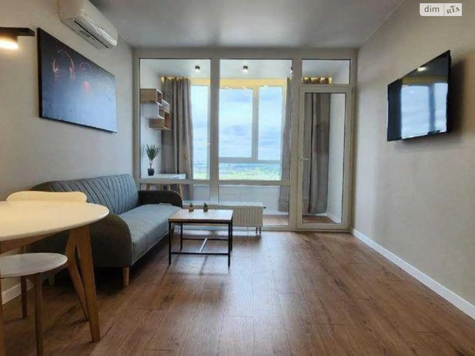 Продається 1-кімнатна квартира 44 кв. м у Києві, вул. Івана Виговського(Маршала Гречка) - фото 1