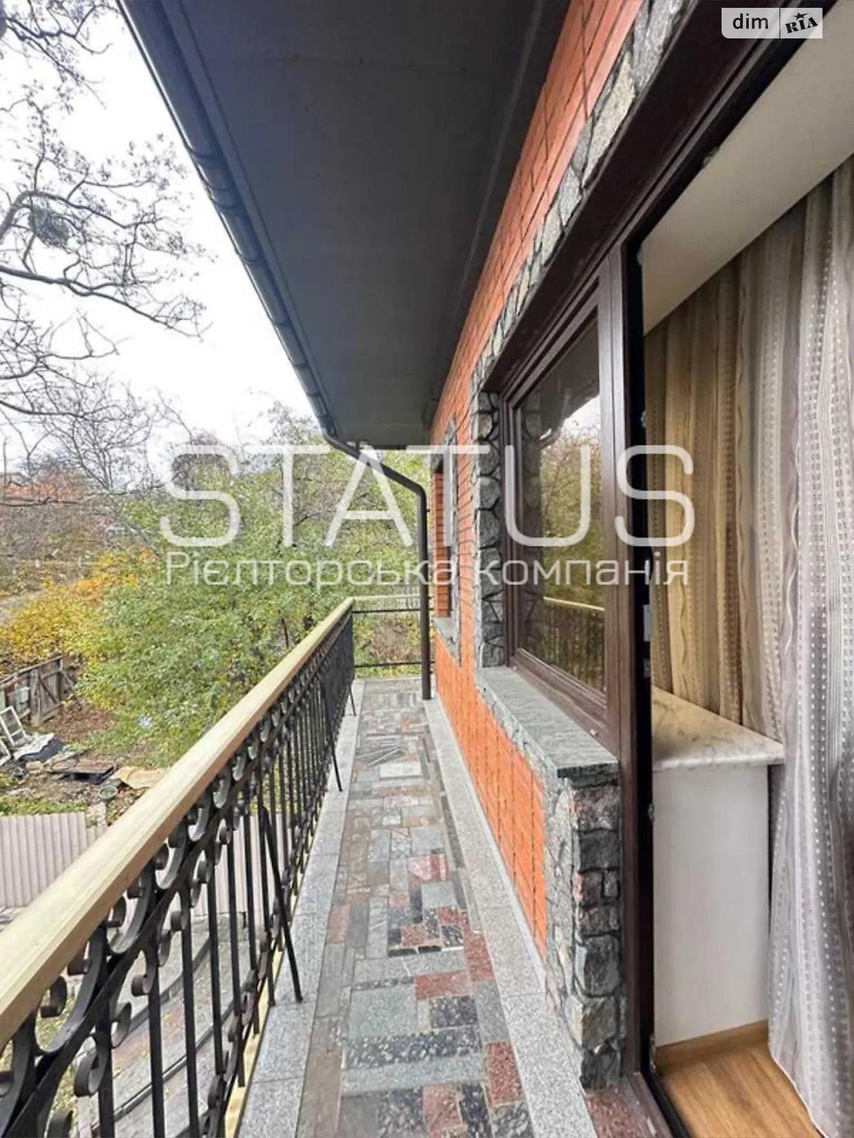 Продается дом на 3 этажа 537.1 кв. м с камином, цена: 500000 $ - фото 1