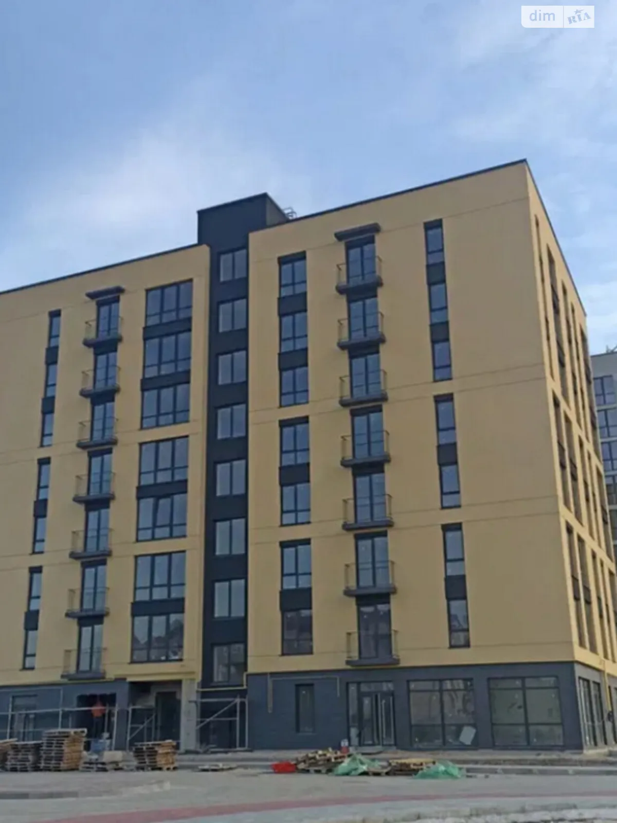 1-комнатная квартира 40 кв. м в Тернополе, ул. Текстильная, 21 - фото 1