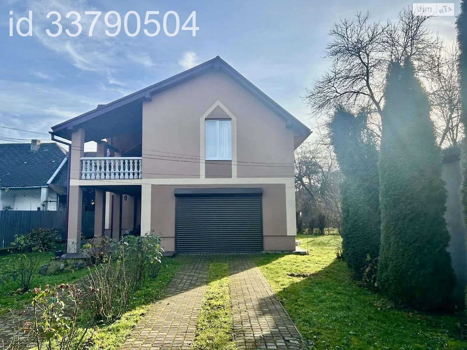 Продается дом на 2 этажа 170.5 кв. м с гаражом, цена: 149999 $ - фото 1