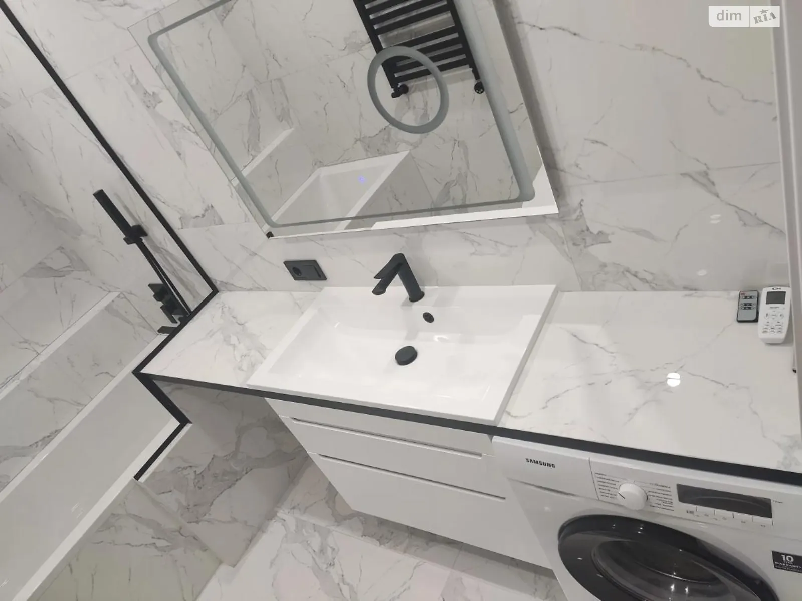 Продается 2-комнатная квартира 53 кв. м в Винниках, ул. Кільцева(Кільцева 17) - фото 1