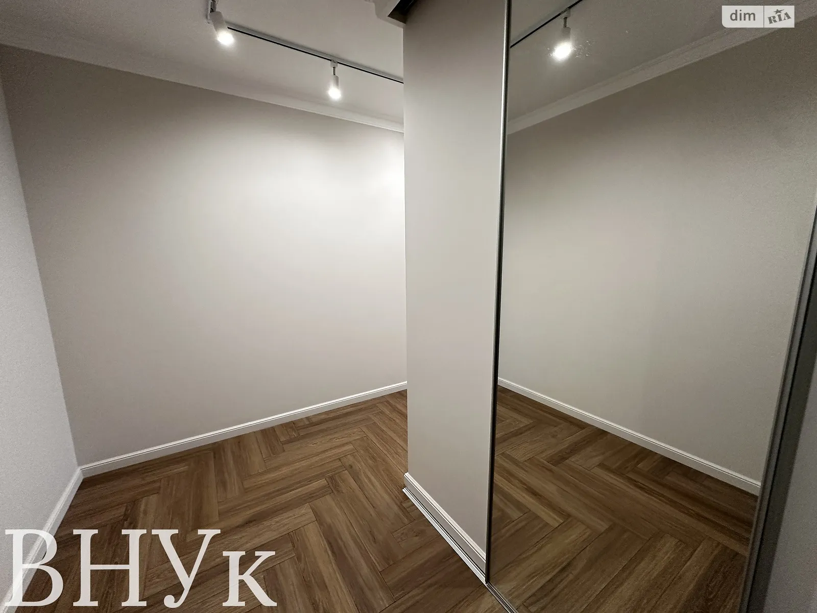 2-комнатная квартира 67 кв. м в Тернополе, ул. Острожского Князя - фото 1