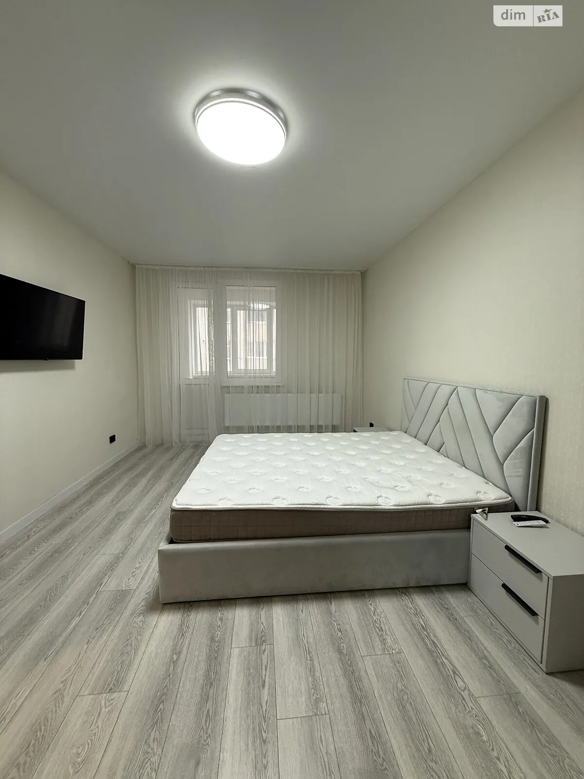 Продается 2-комнатная квартира 67.6 кв. м в Хмельницком, ул. Кармелюка, 3/4 - фото 1