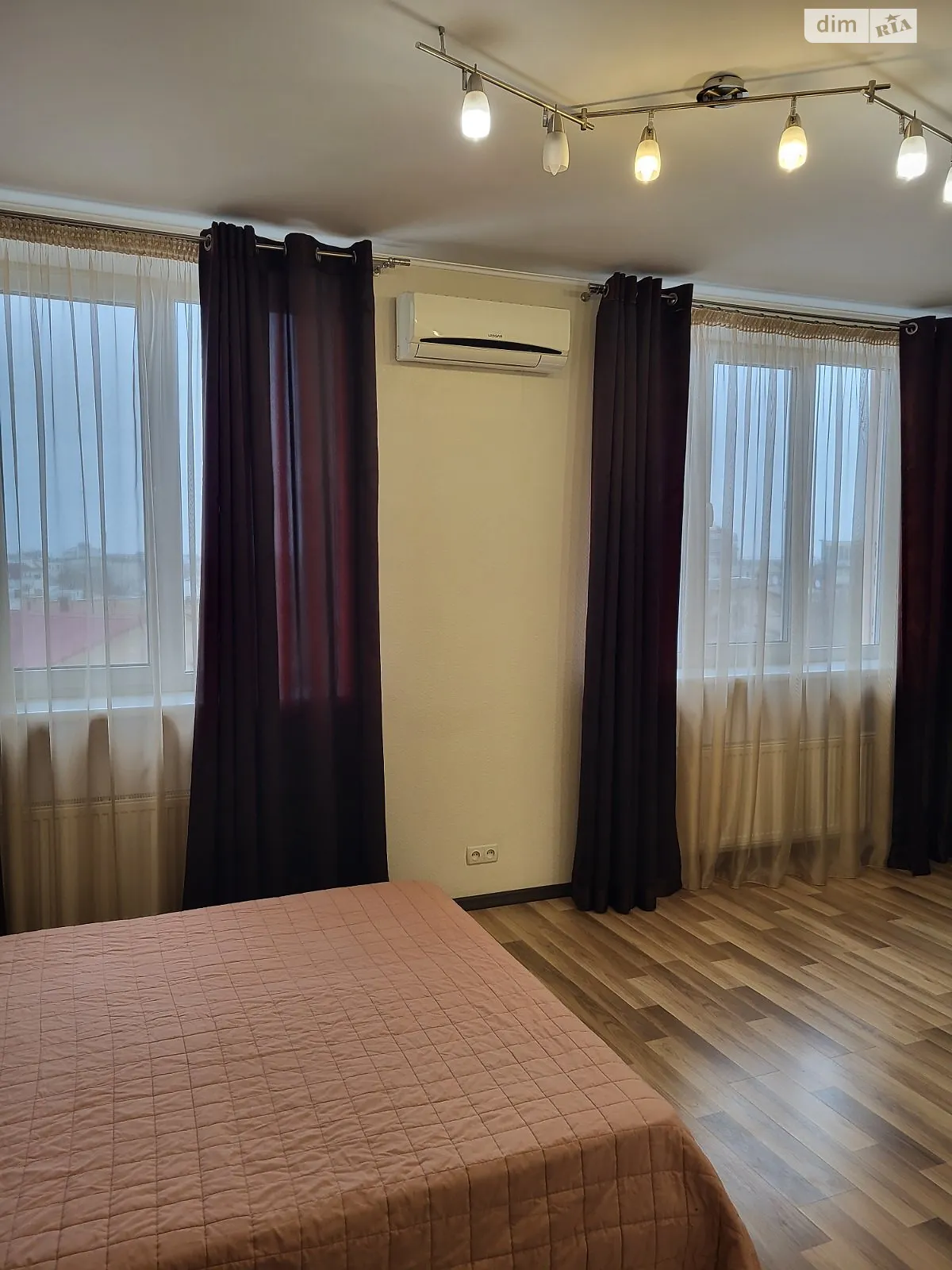 Сдается в аренду 2-комнатная квартира 77 кв. м в Одессе, ул. Преображенская, 35А - фото 1