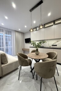 Продаж квартири, Тернопіль, р‑н. Мікрорайон №6, Підволочиське шосе, буд. 13