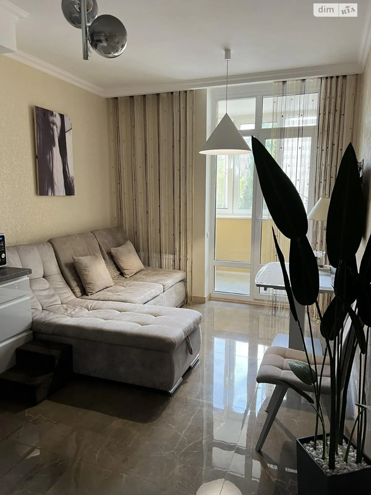 Продається 1-кімнатна квартира 45.2 кв. м у Києві, бул. Вацлава Гавела, 28 - фото 1