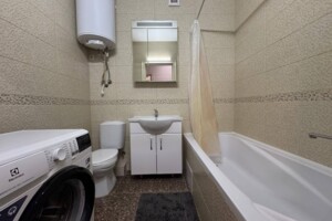 Сниму квартиру в Броварах долгосрочно