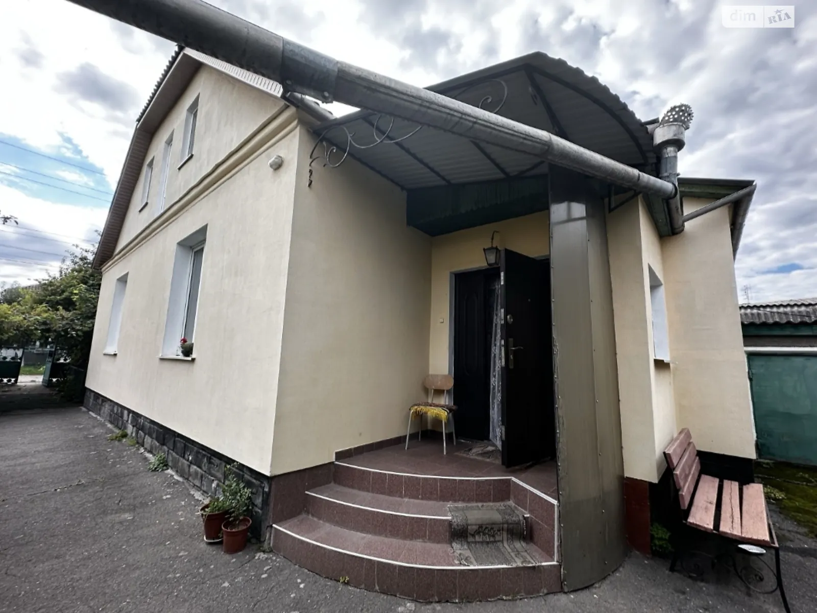 Продается дом на 2 этажа 120 кв. м с мансардой, цена: 60000 $ - фото 1